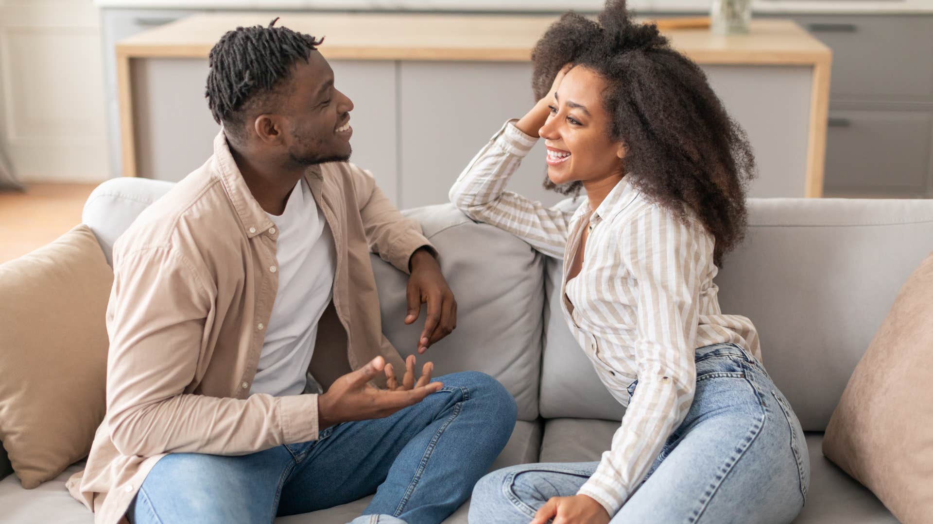 woman asking the question how does he conduct himself online to spot man's true character