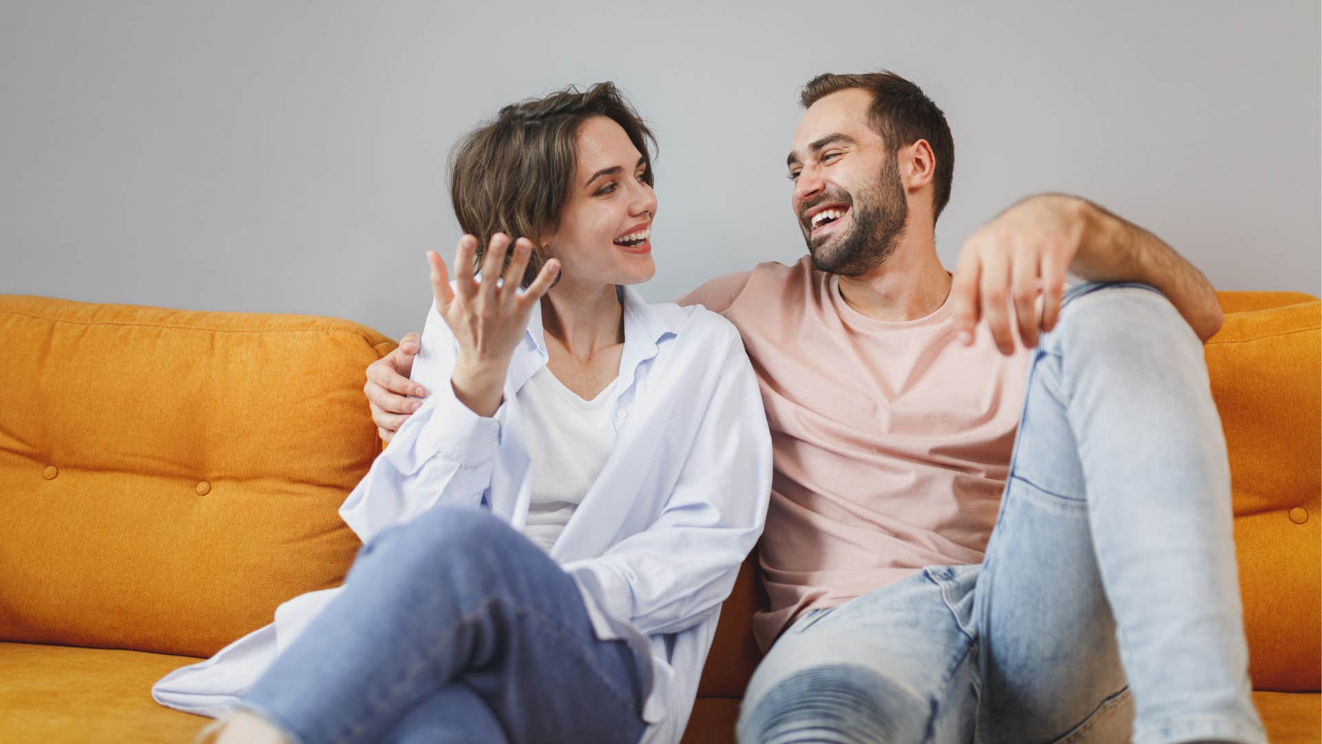 woman asking the question how well does this person keep in touch to spot man's true character