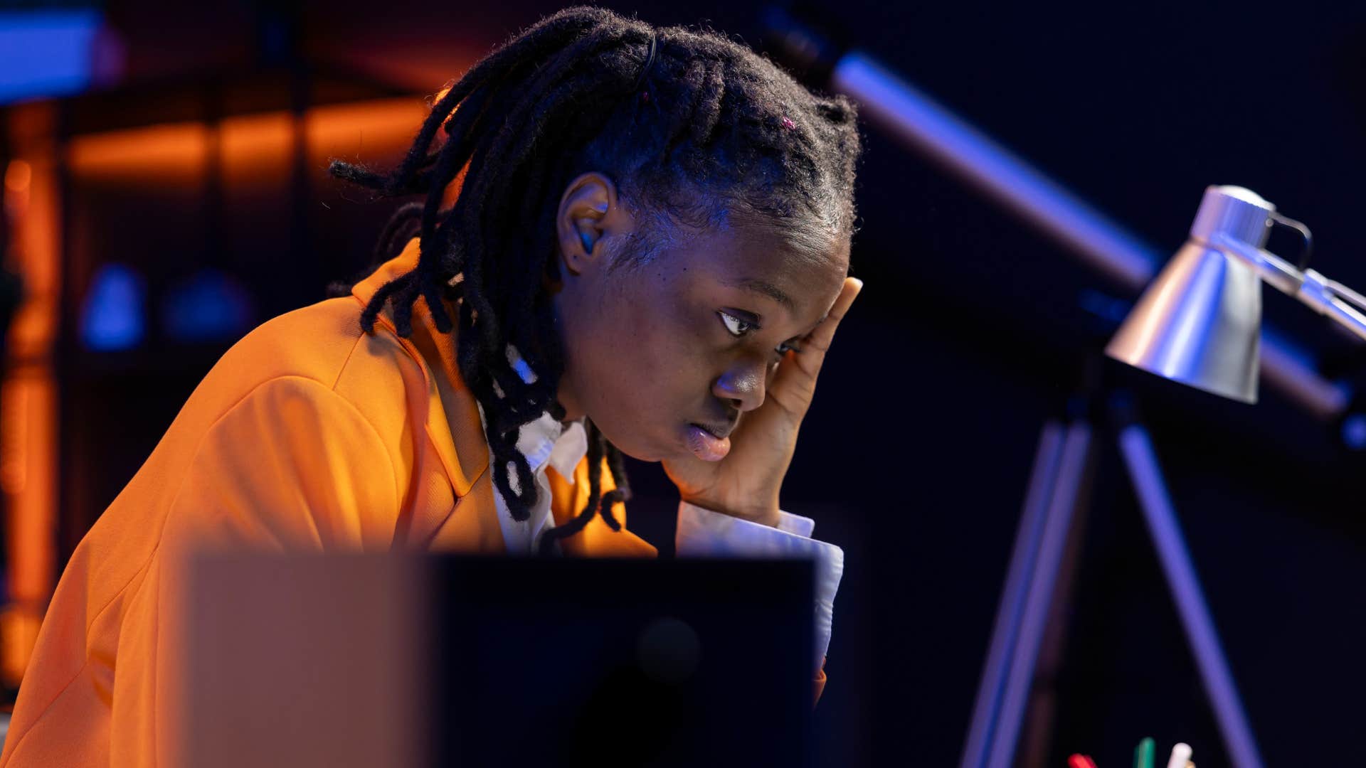 stressed Gen Zer feeling behind at work