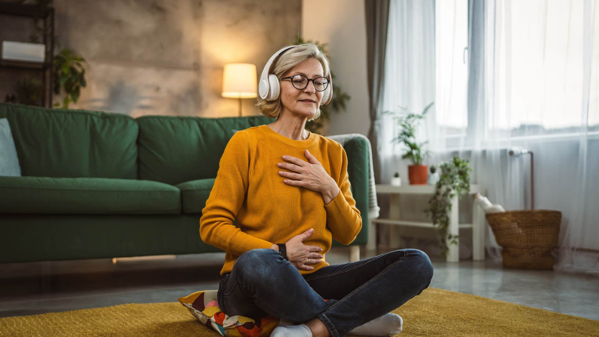 woman with psychic intelligence as she connects with spirit guides