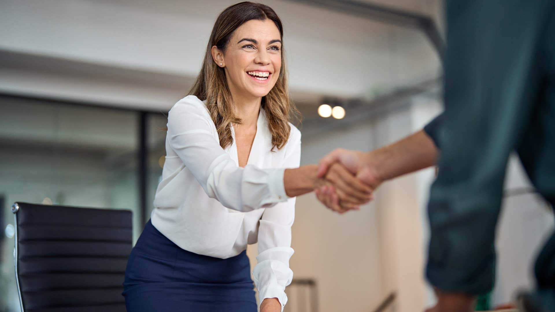 woman who outperforms everyone else as she is witty