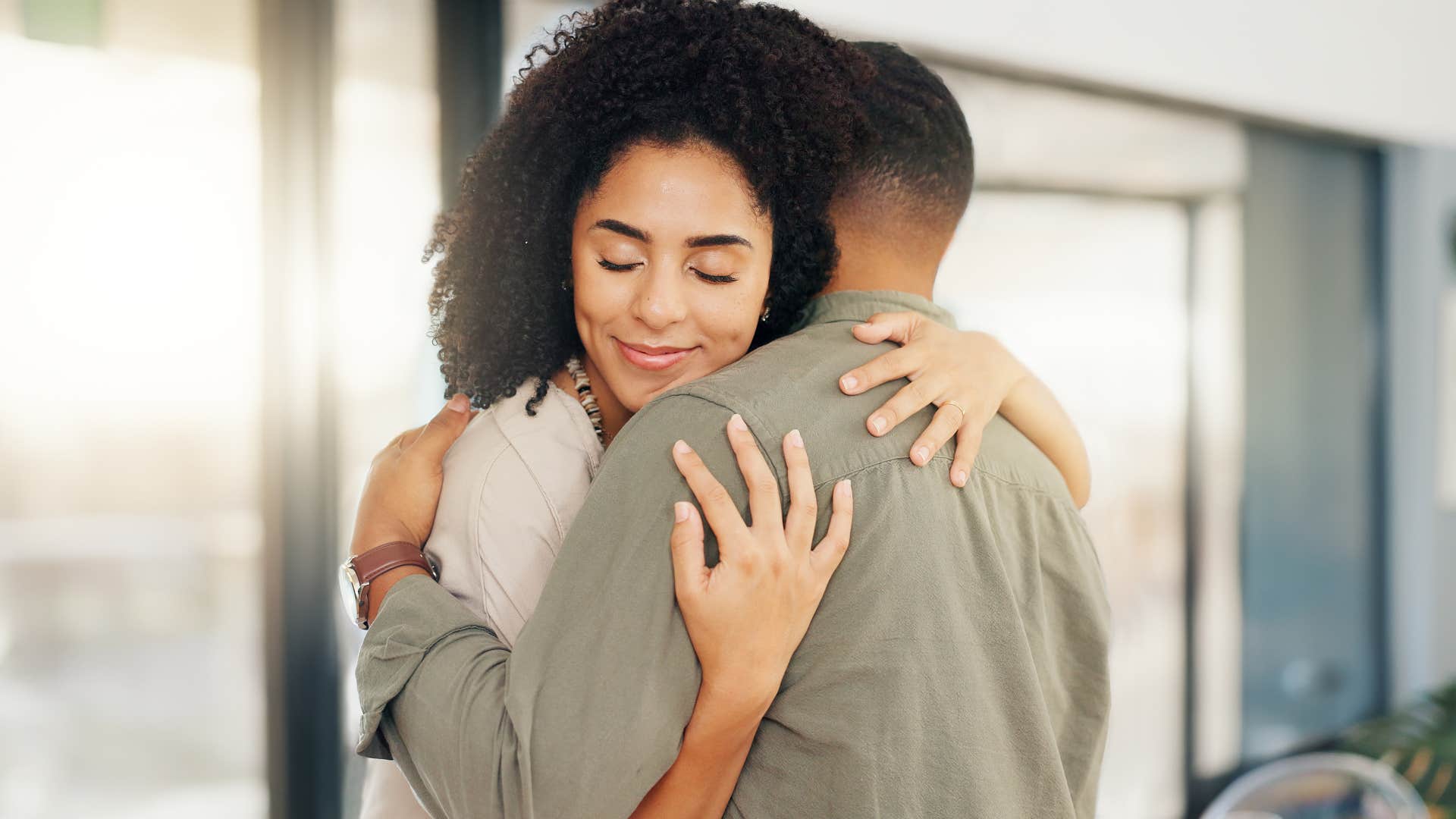 woman who calls in her soulmate by losing the myth of love