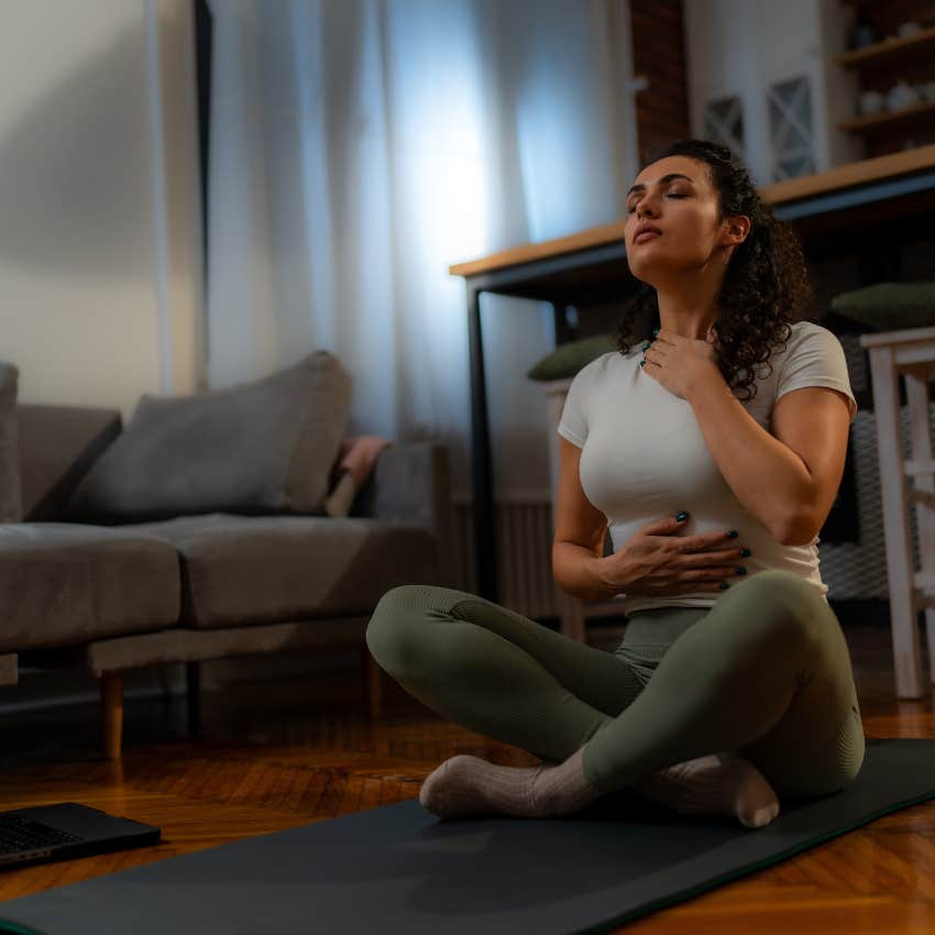 woman who will feel happier this holiday by embracing struggles