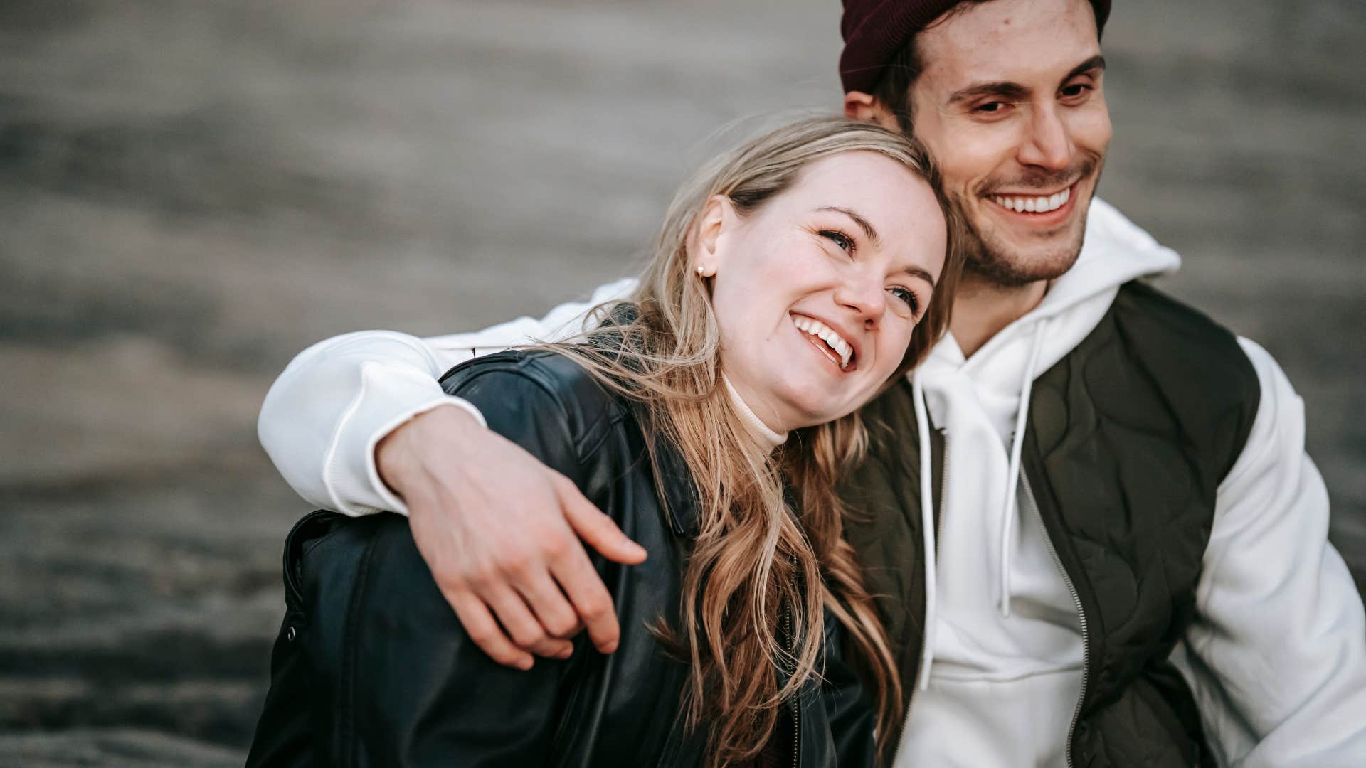 specific behaviors that make men treat you like a rare high value woman you value your independence 