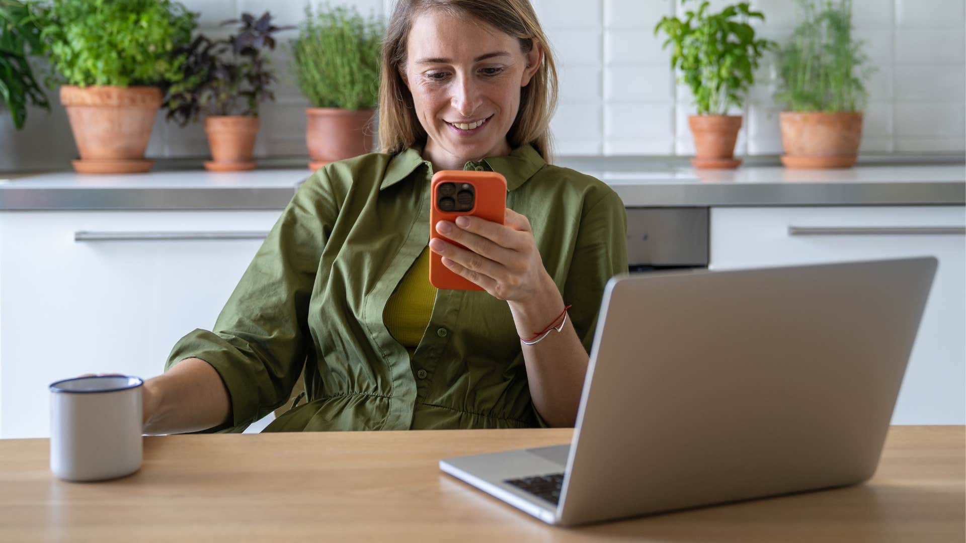 things people with zero common sense do daily that baffle everyone else procrastinating everything