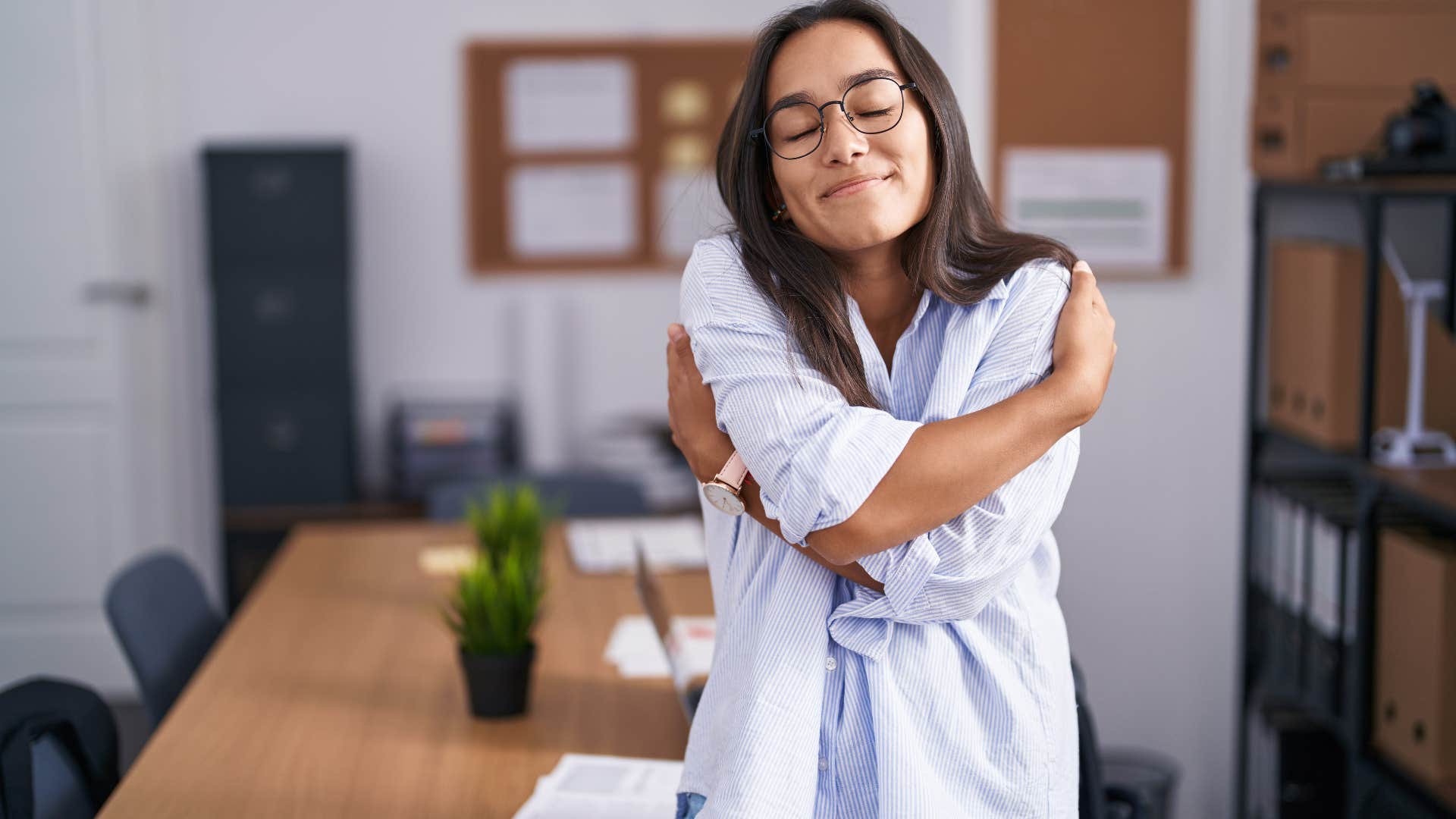 woman who makes decisions feel stupid easy as she forgives herself