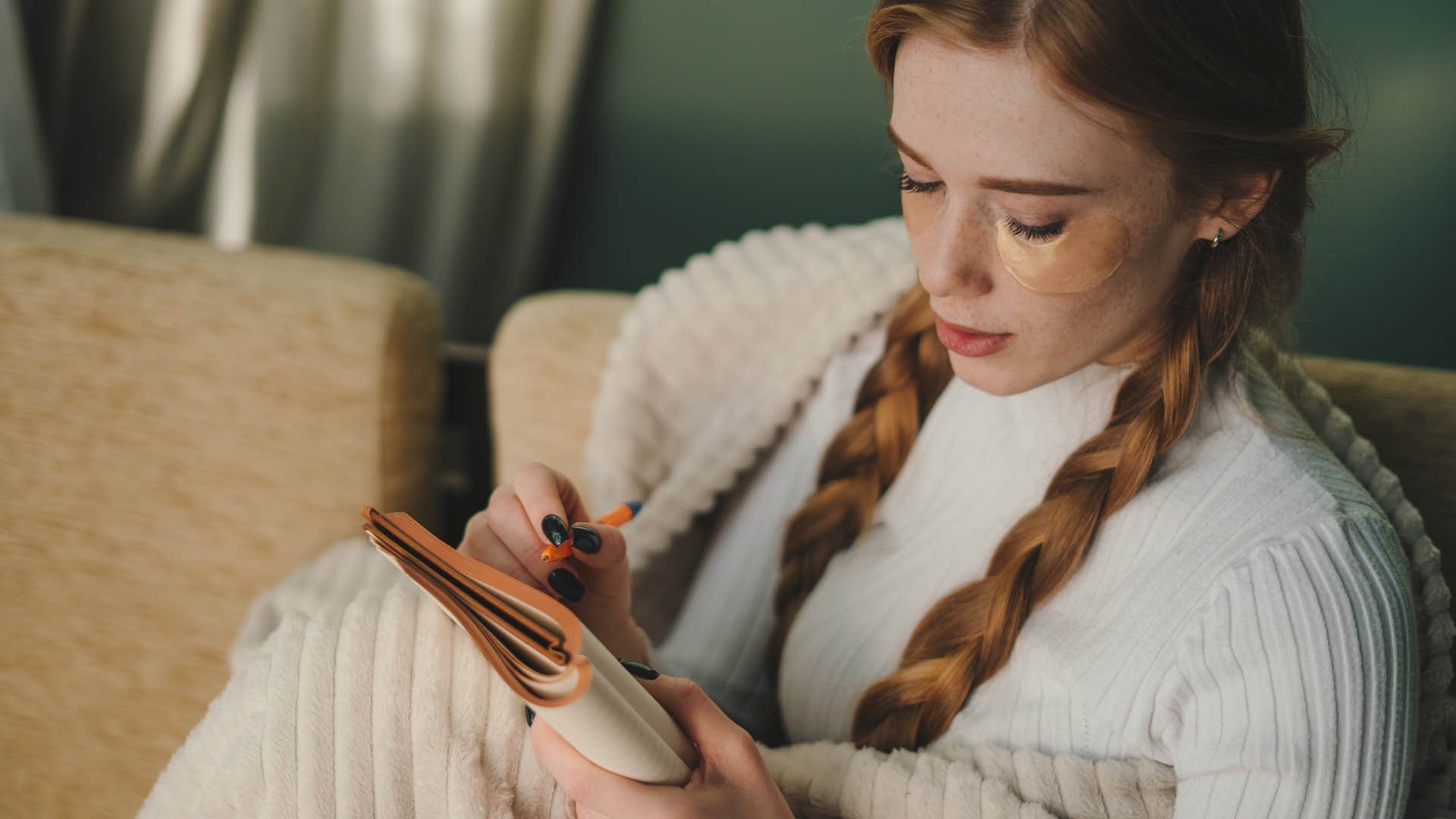 woman who can make decisions feel stupid easy as she journals