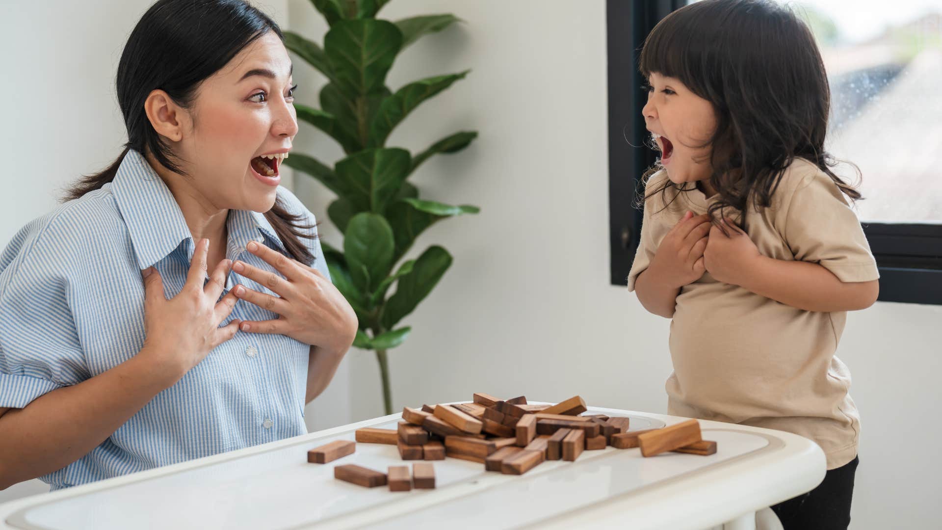 mother who prioritizes her kid by silencing the phone