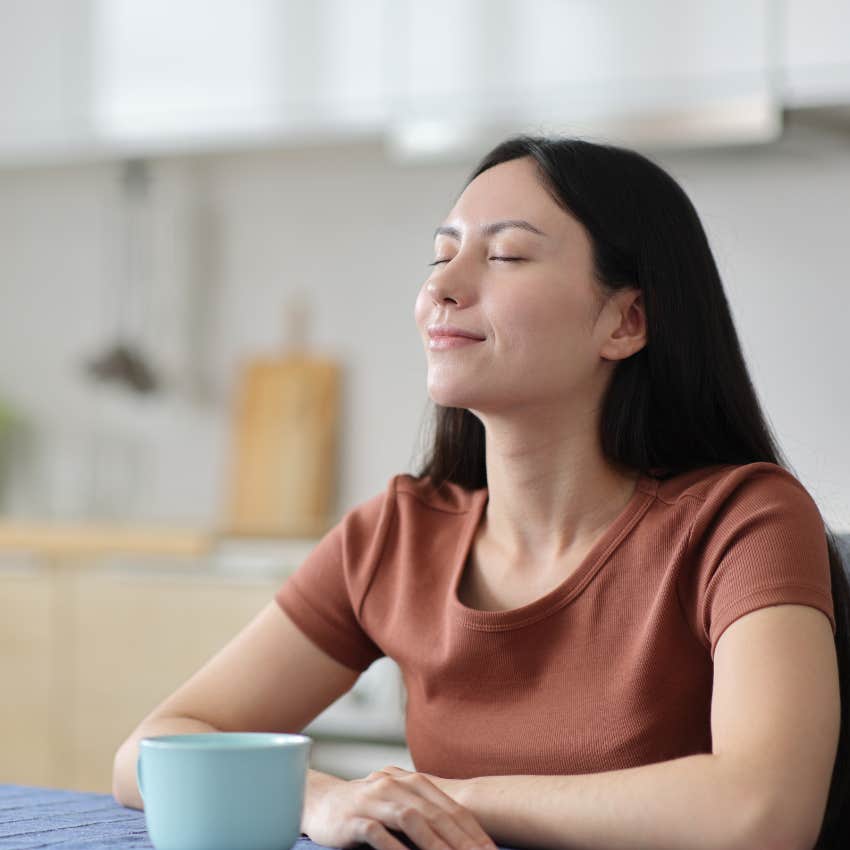 woman whose flaws make her more interesting as she learns to be present