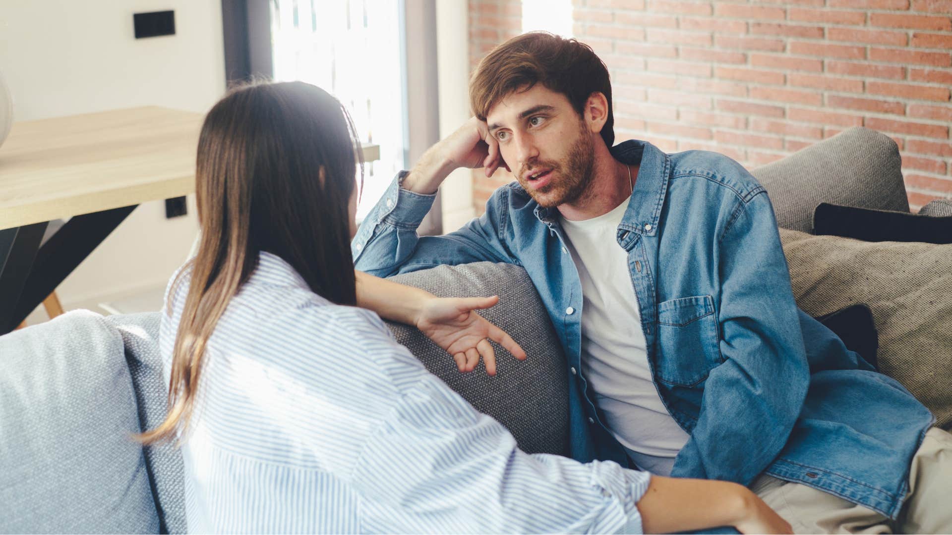 woman who loves someone who won't commit as she needs to let him be free