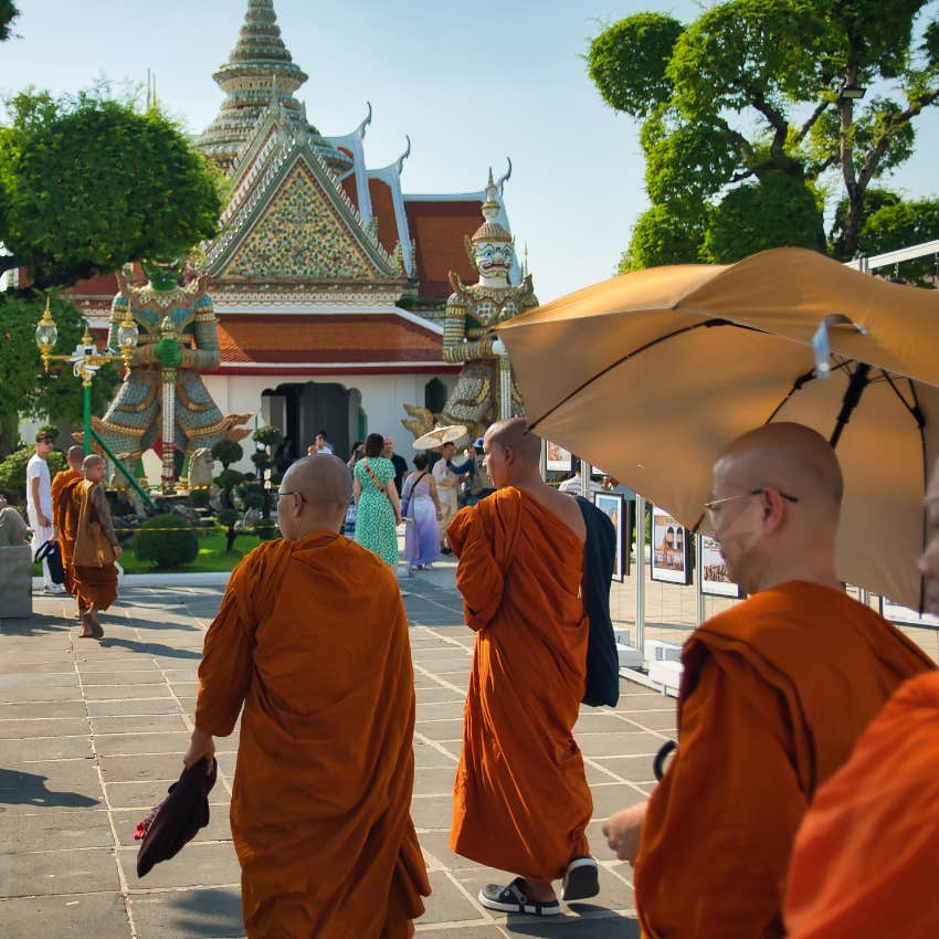 man completely rewriting life as he lives with monks
