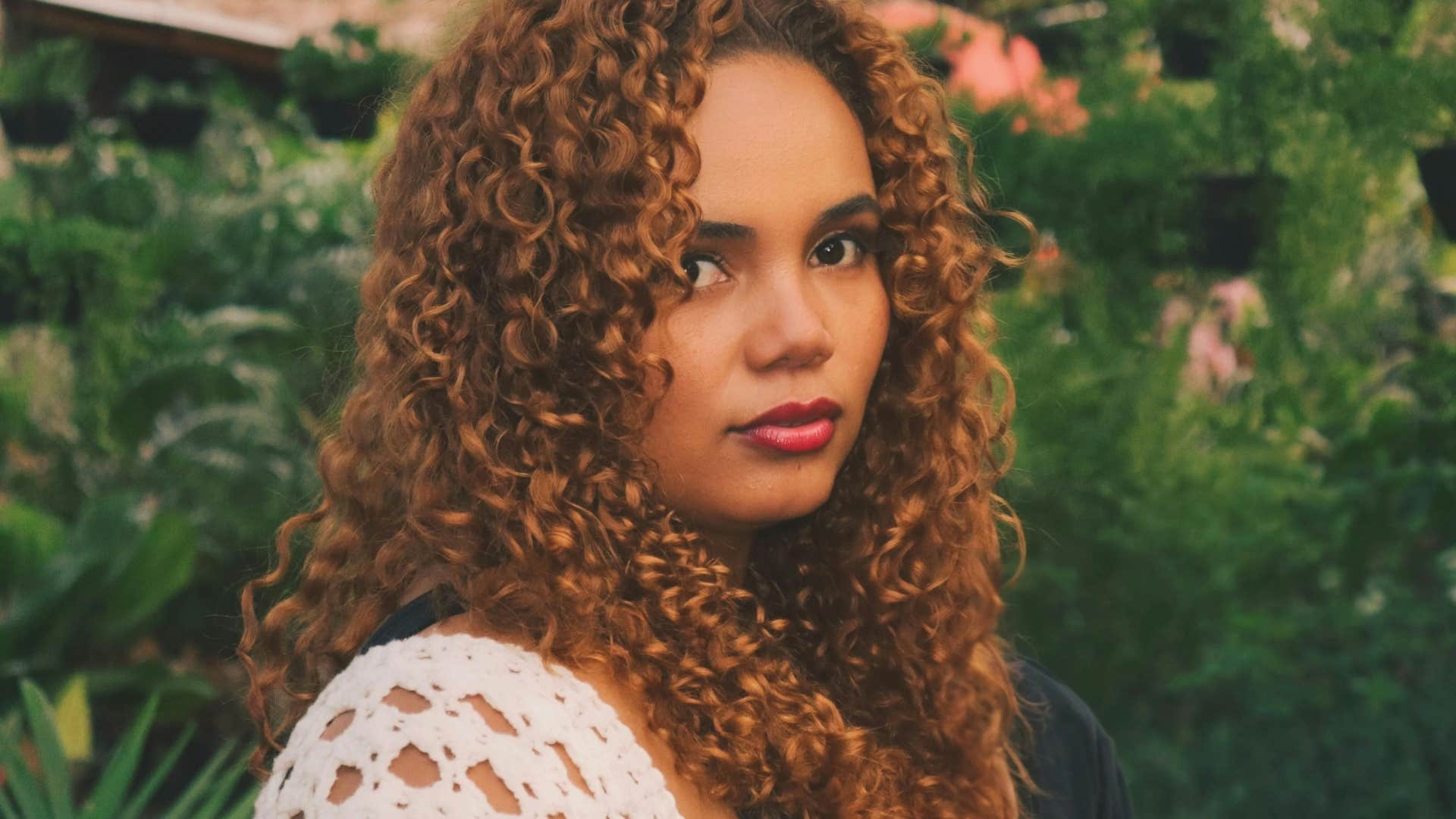 woman who has internalized misogyny