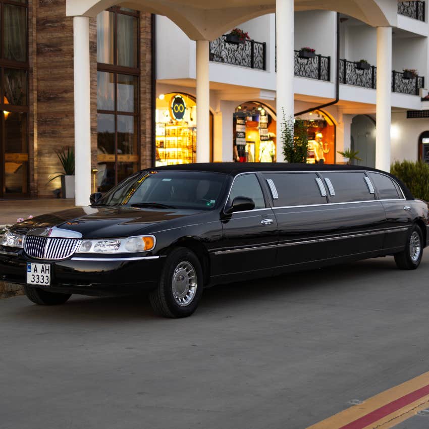 Black Limo color of car impacts luck according to feng shui
