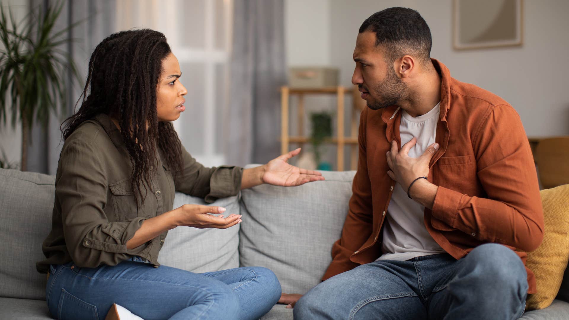 rude woman telling husband you're doing it all wrong