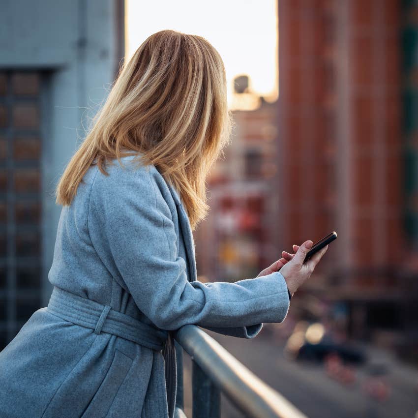woman waiting for friend who expects her to always be the one who calls