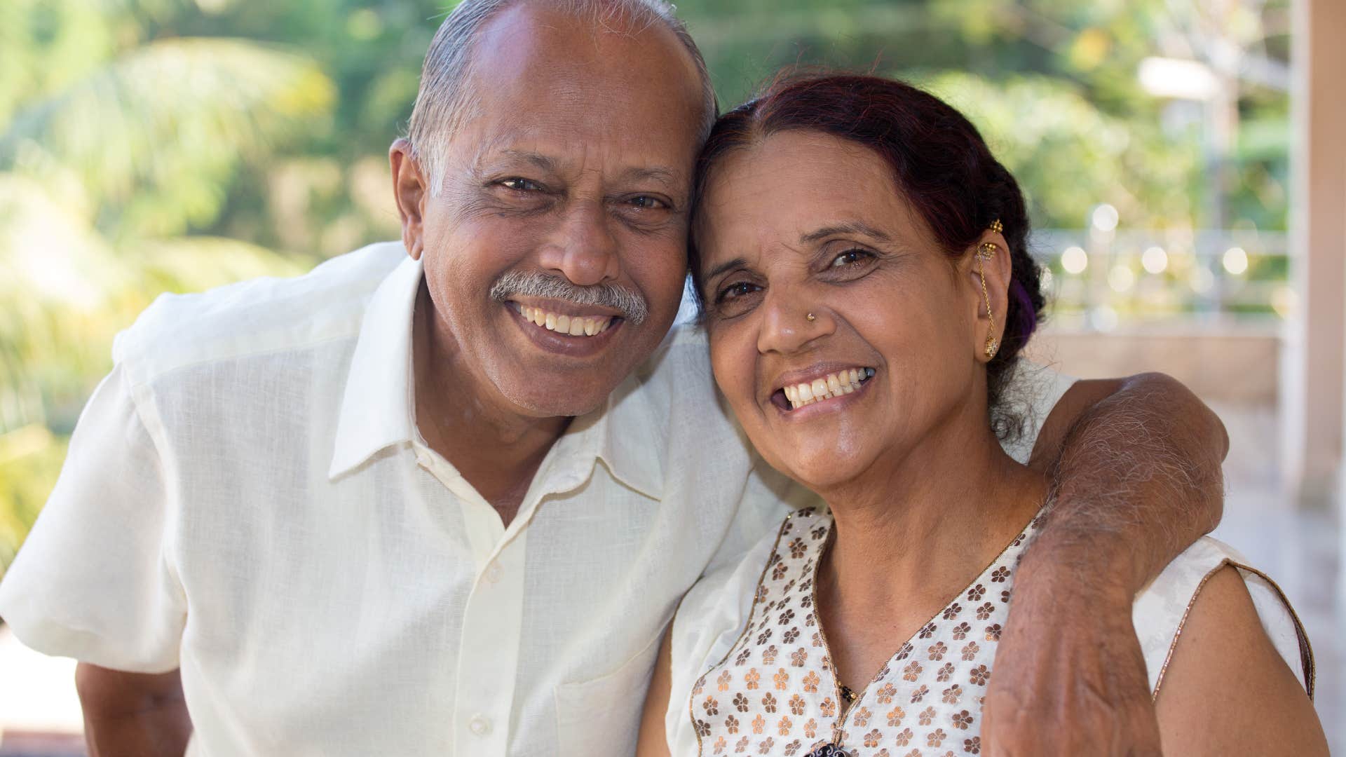 if your wife has these useful habits you won the marriage lottery she admits when she is wrong