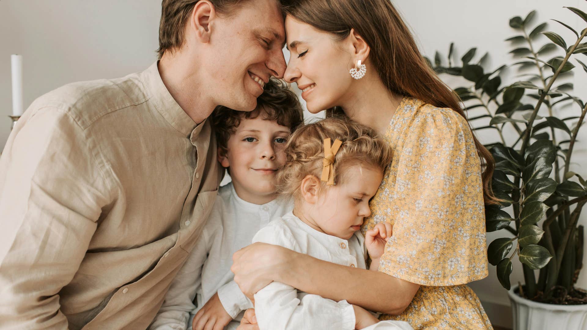 if your wife has these useful habits you won the marriage lottery she keeps the house running