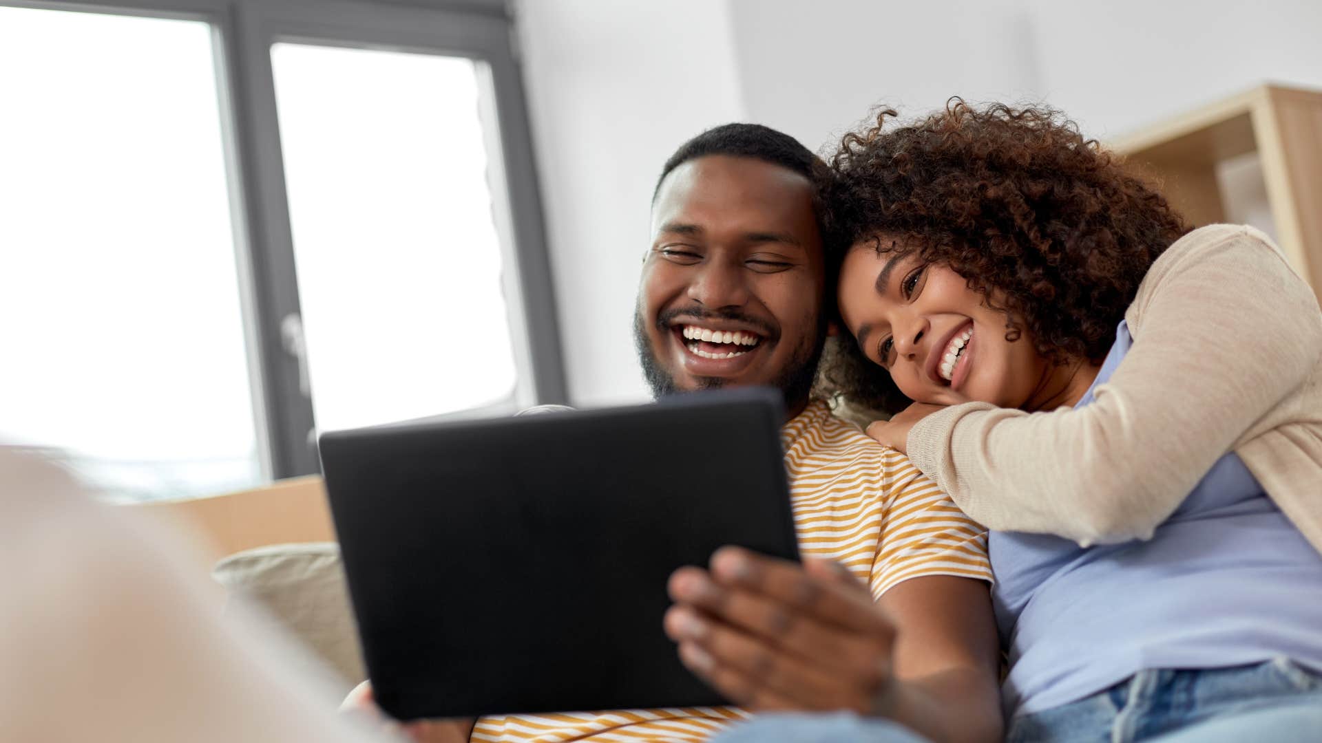 if your wife has these useful habits you won the marriage lottery she values the little things