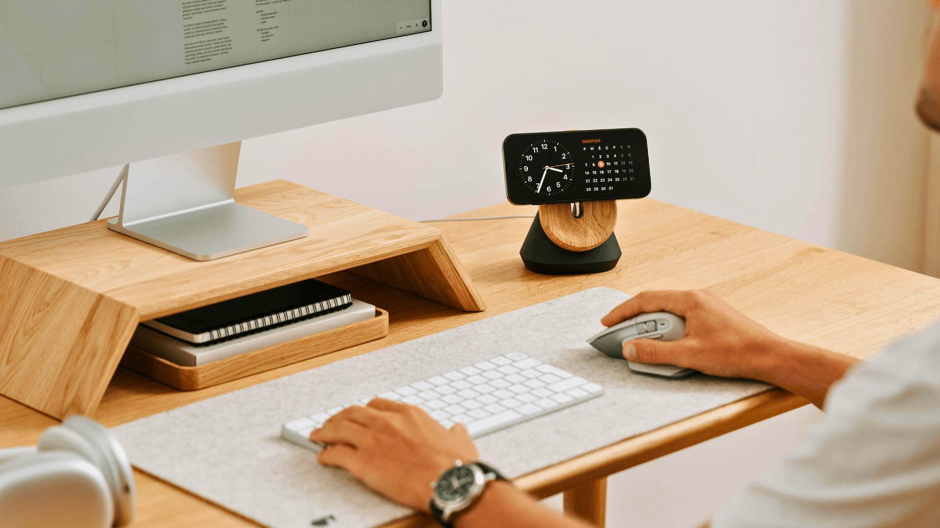 morning habit of staying organized during the day