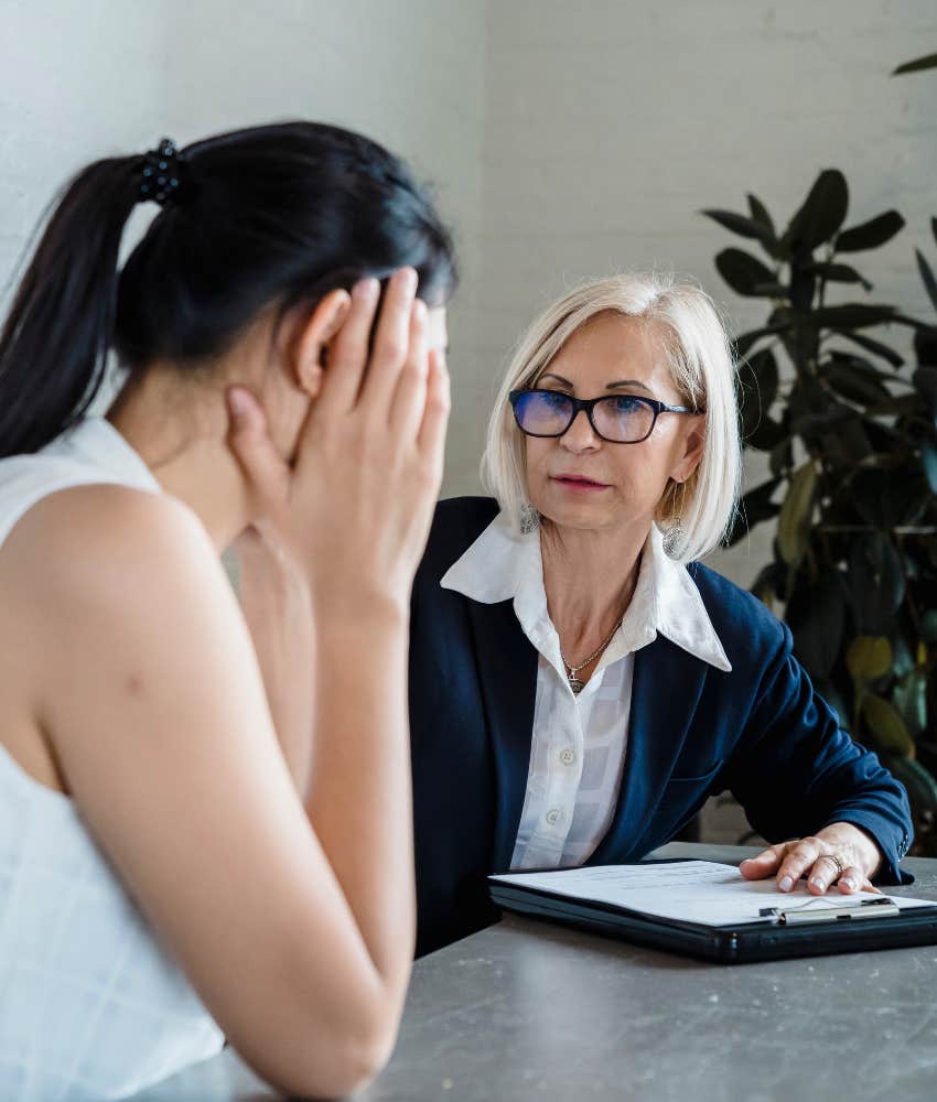 woman negative belief speech pattern personality disorder