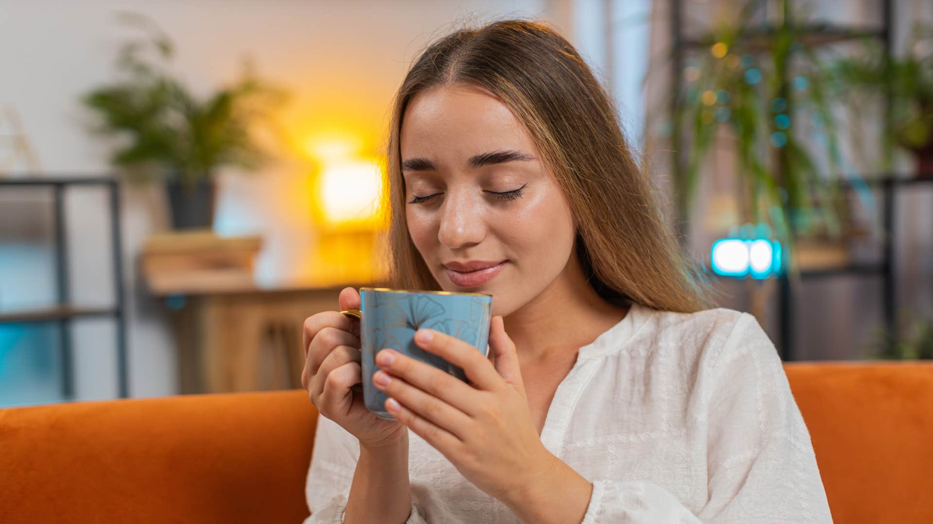 woman who can't sleep well when the heater is on because she loves routine