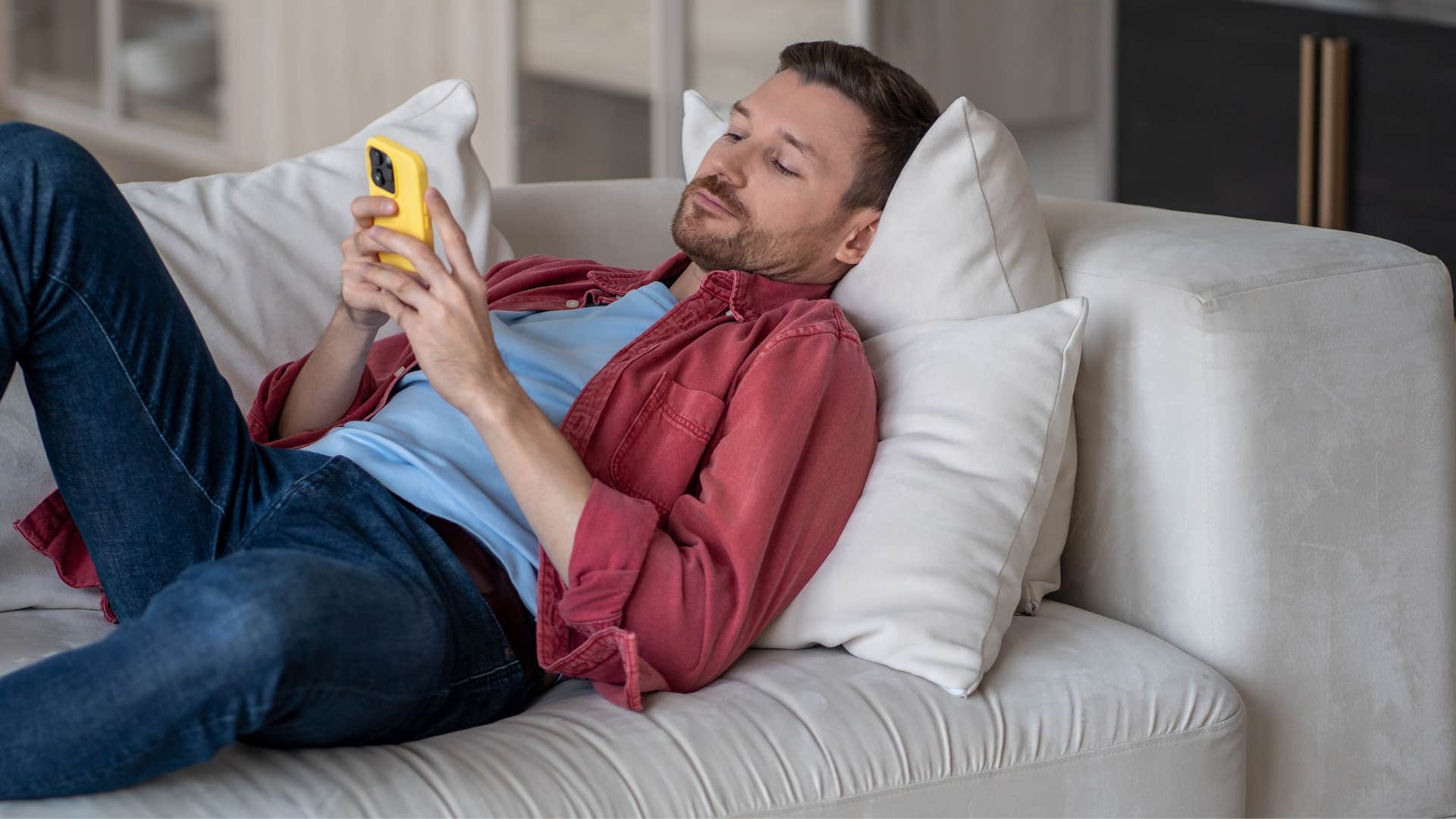 man slowly losing all his friends avoiding initiating making plans with them