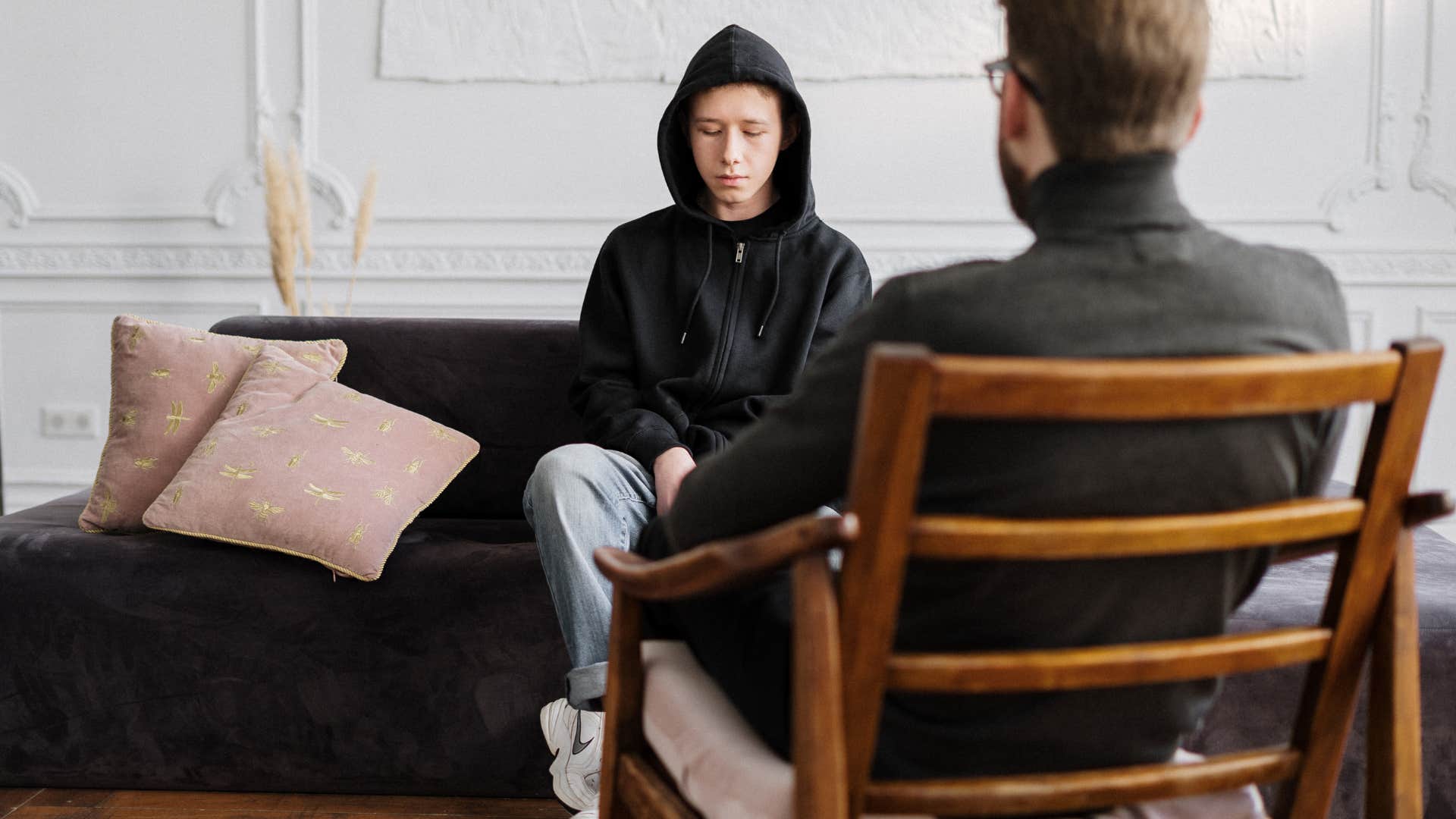 people who cant handle complex thoughts usually avoid these topics their own flaws