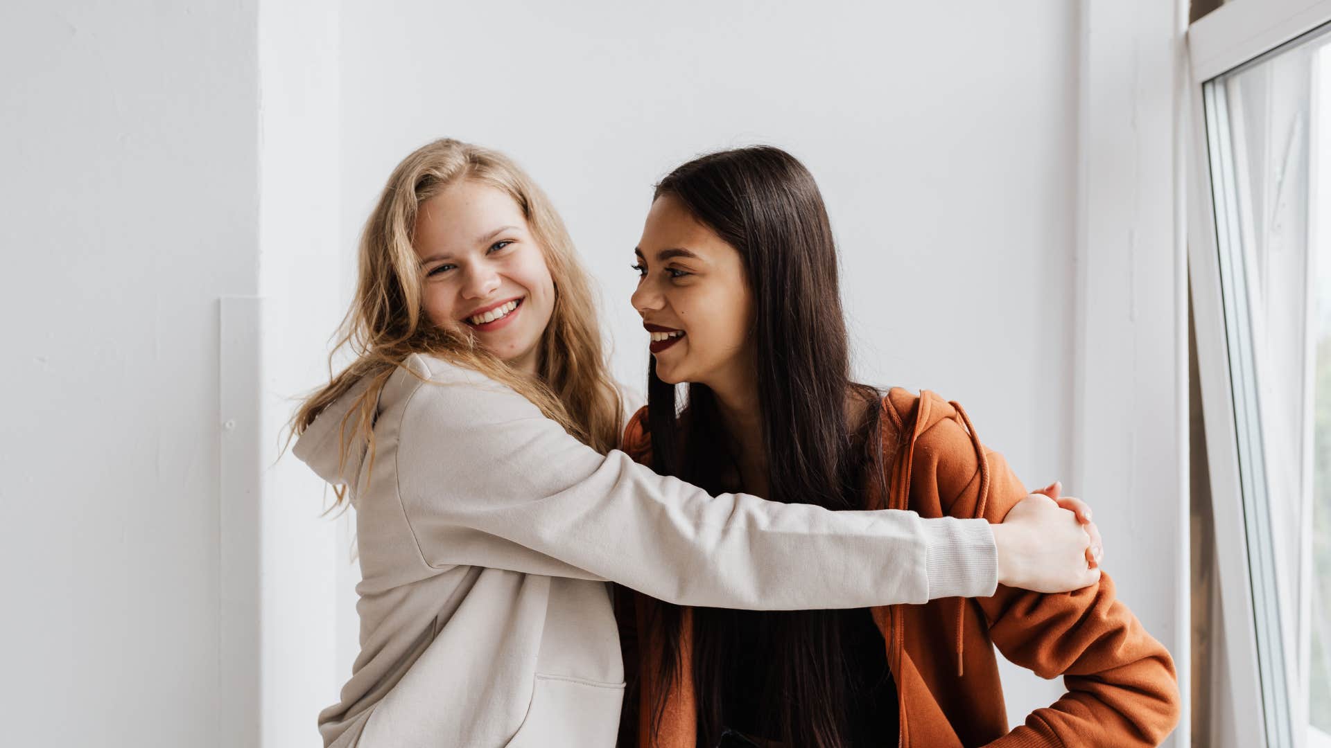 people who pick up on these social cues are rarely bad judges of character how they treat others