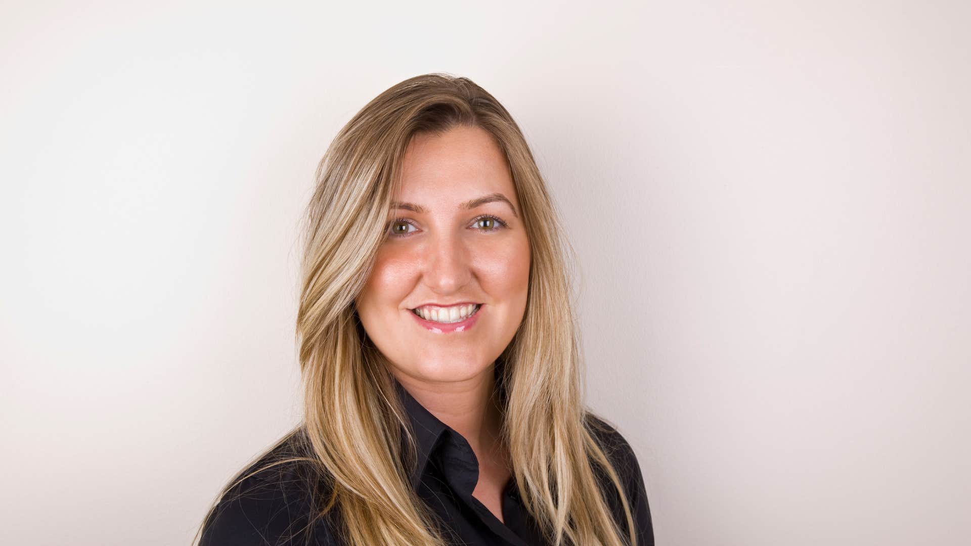 people who pick up on these social cues are rarely bad judges of character if they admit when theyre wrong