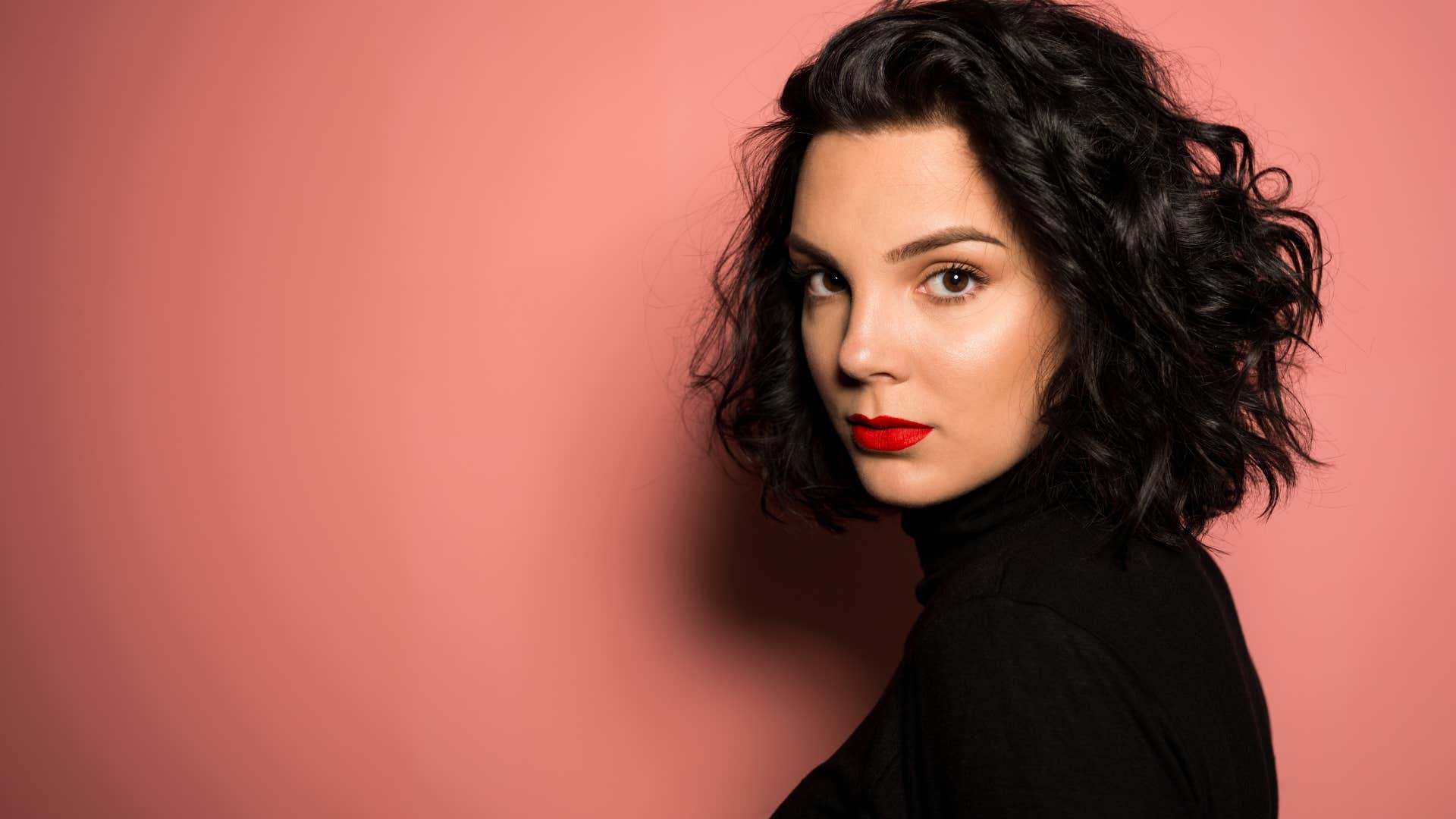 people who pick up on these social cues are rarely bad judges of character what they say behind the backs of others