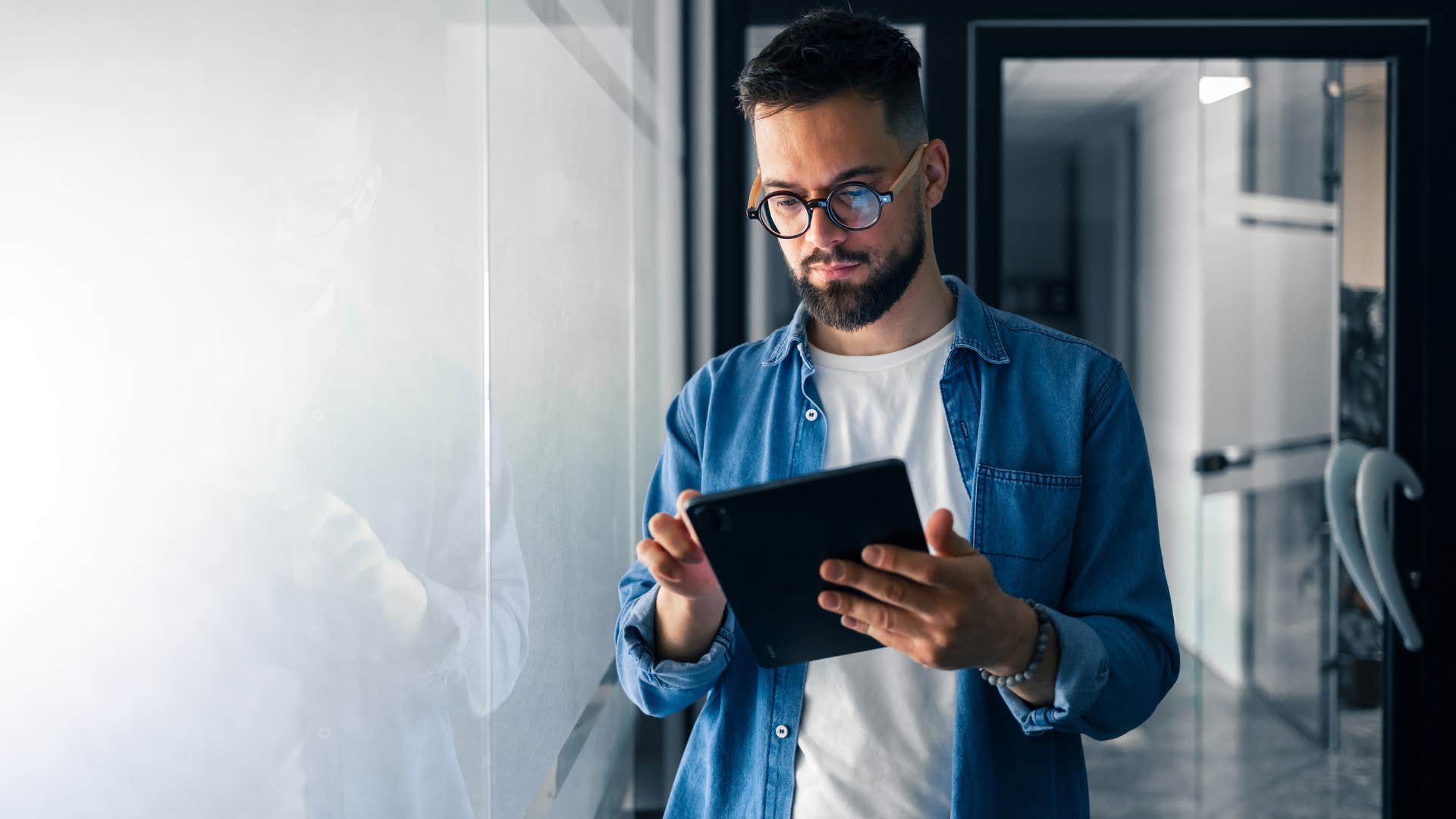 man with zero work ethic saying I'm too busy right now