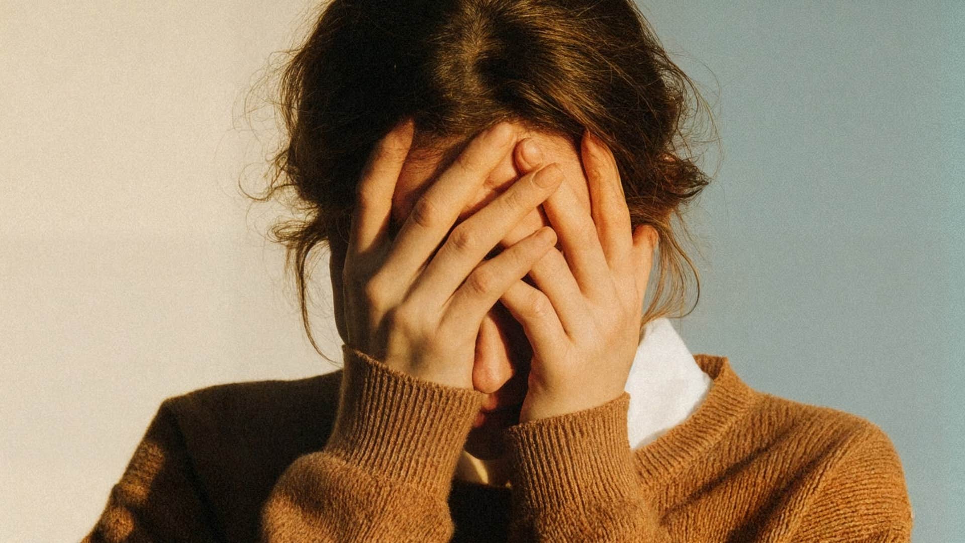 truly smart people make sure to hold their tongues because people don’t know how to react