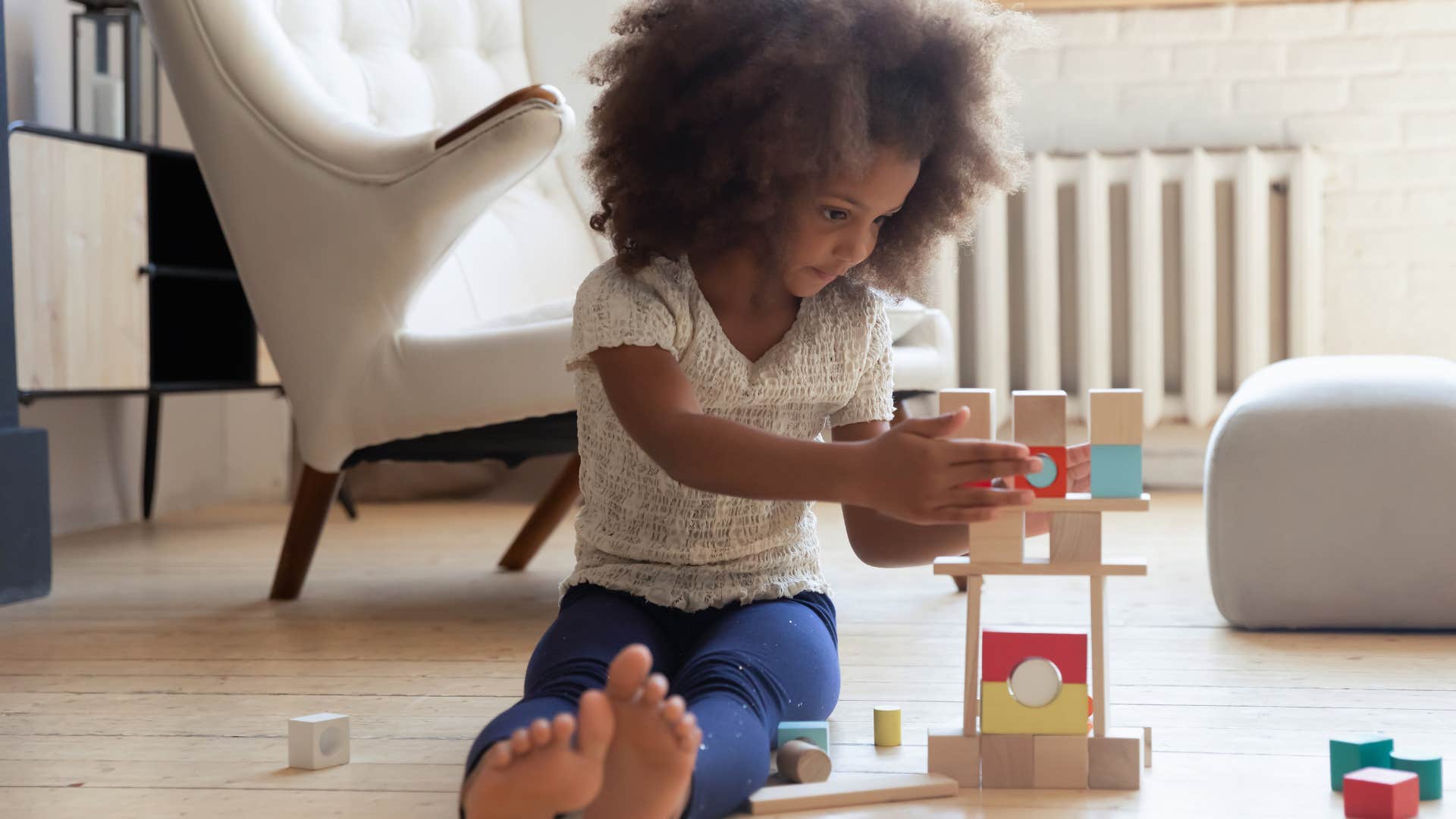 kid managing their boredom like in the 1980s