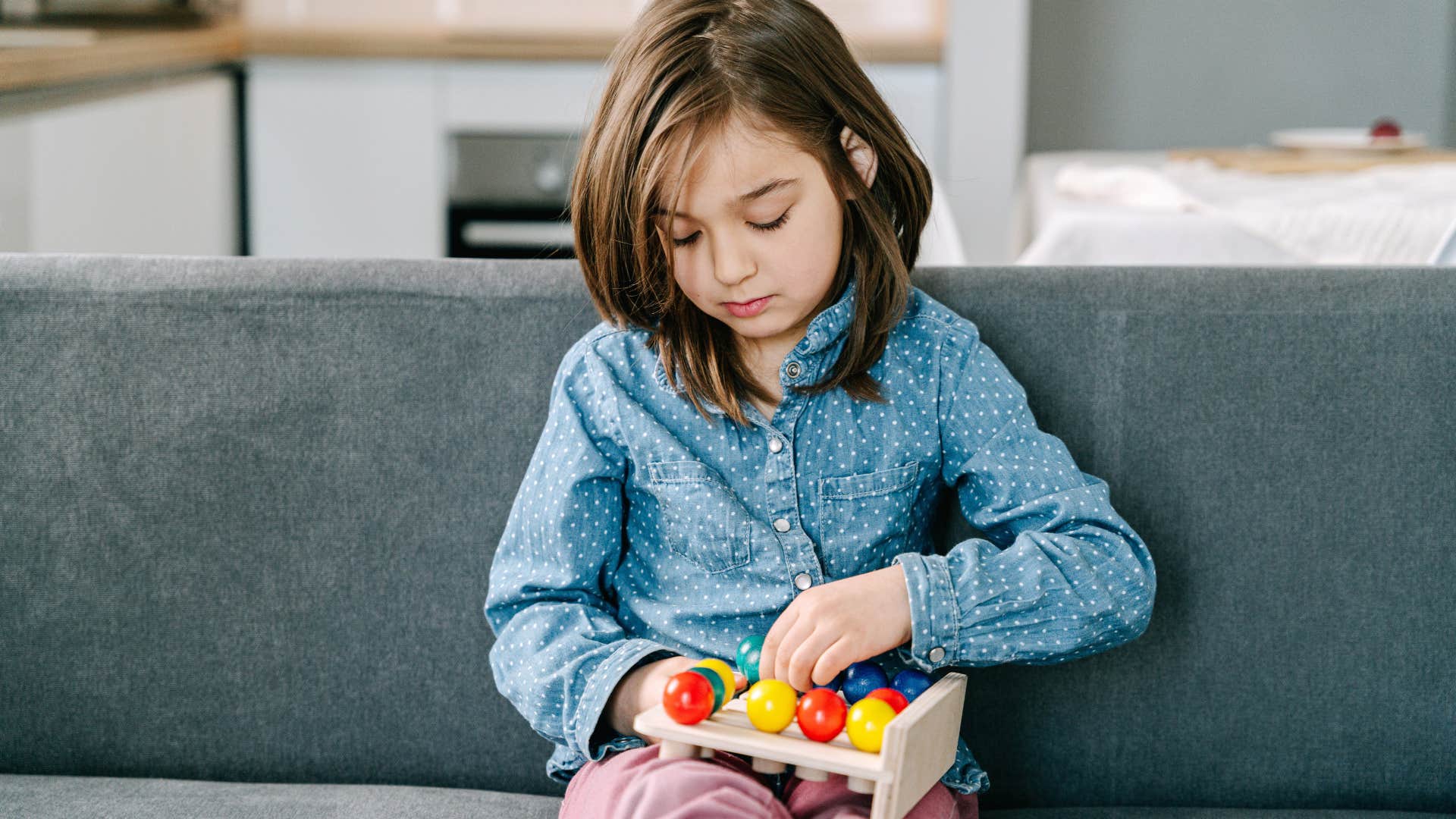 kid staying home alone like in the 1980s