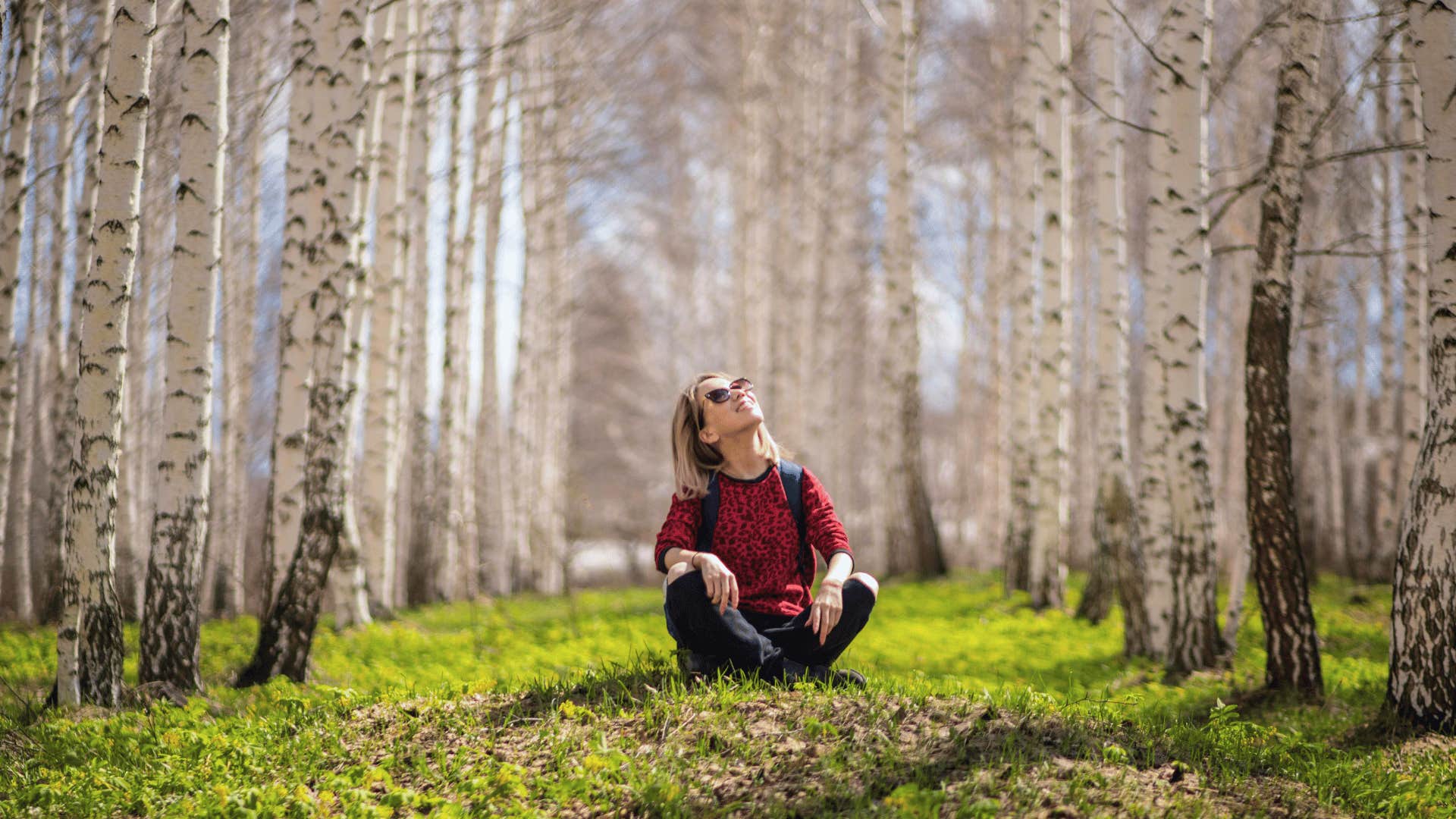 woman spending time in nature quietly builds mental toughness