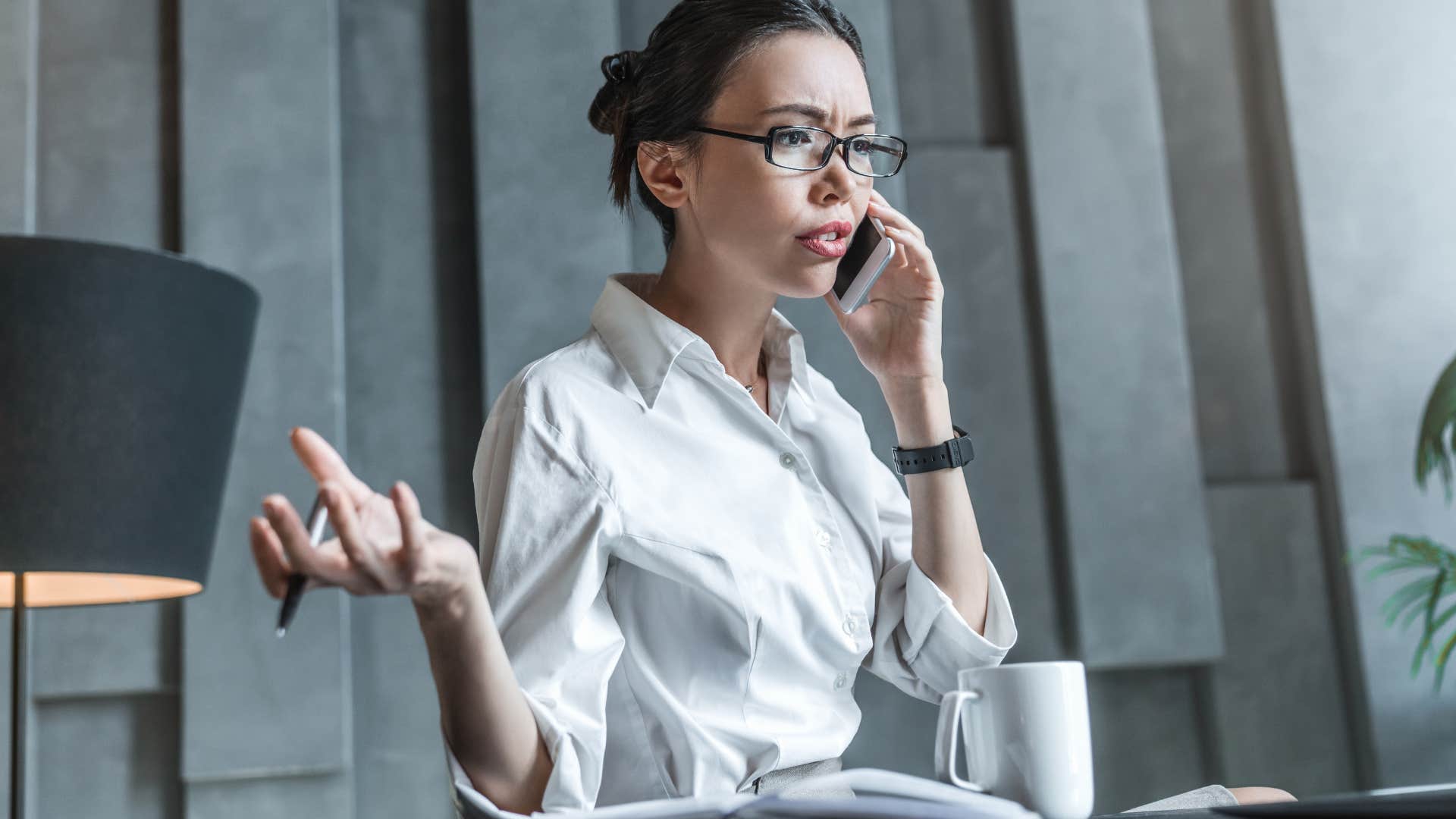 narcissistic woman rehashing an old argument