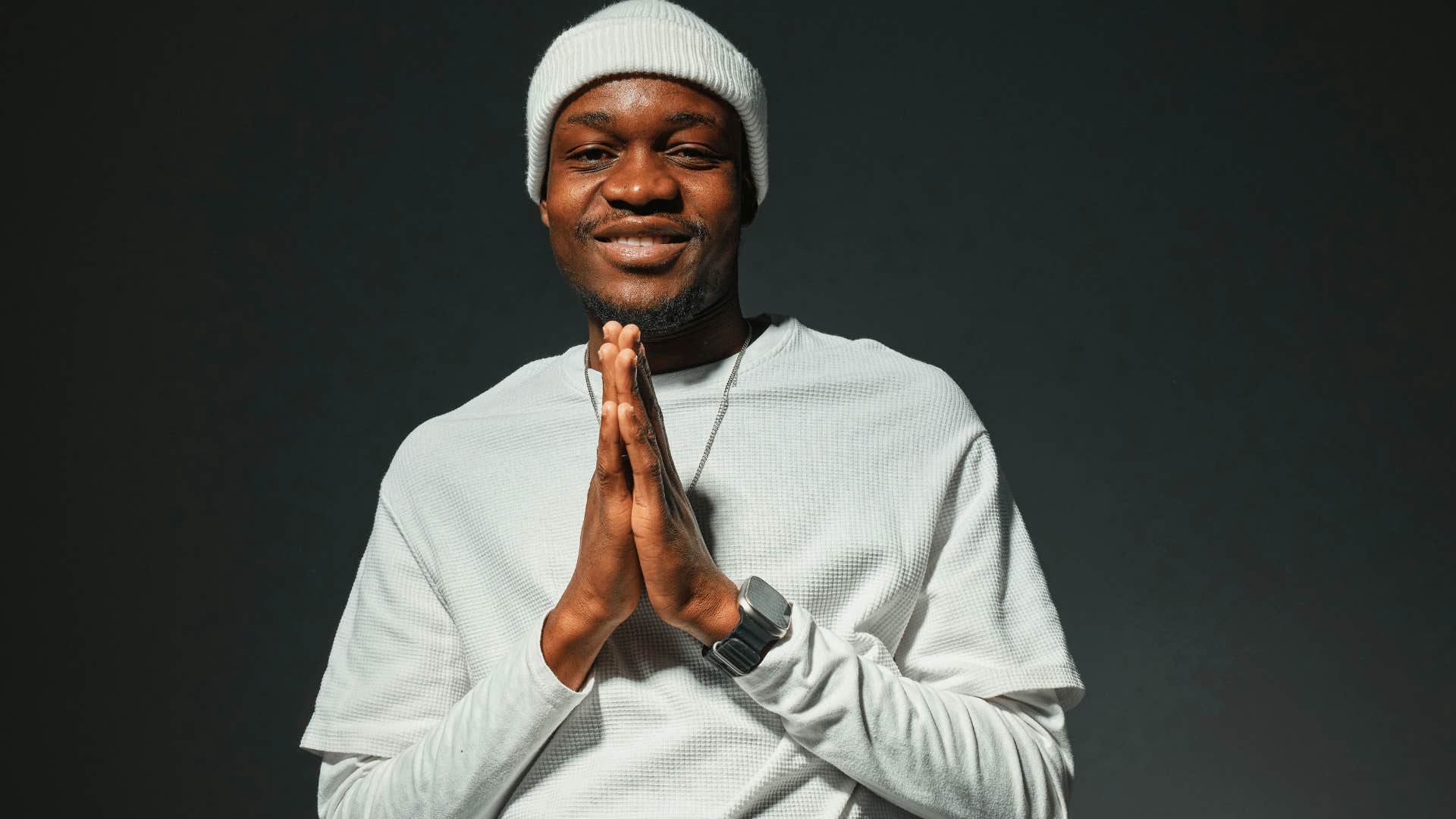 being grateful before 10 AM to stay healthy long-term