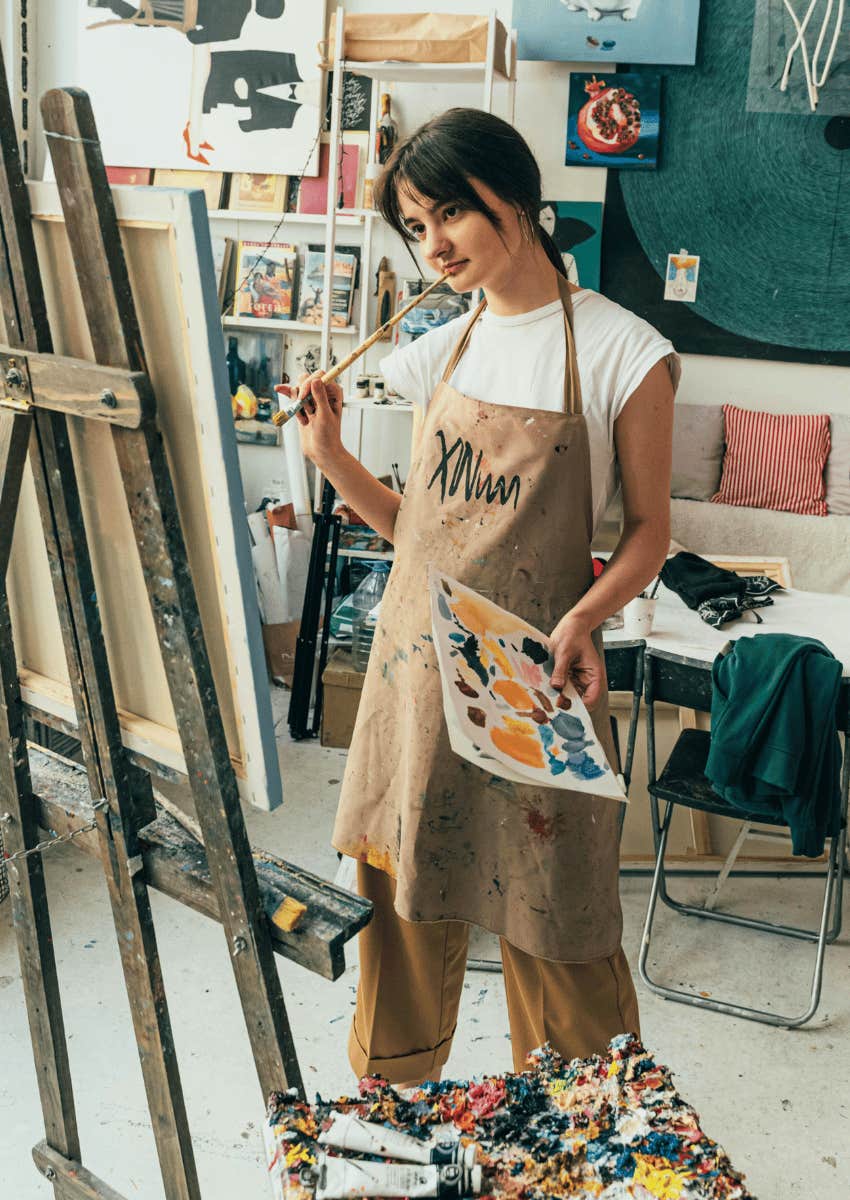 woman who mourns the life she thought she'd have takes a creative class