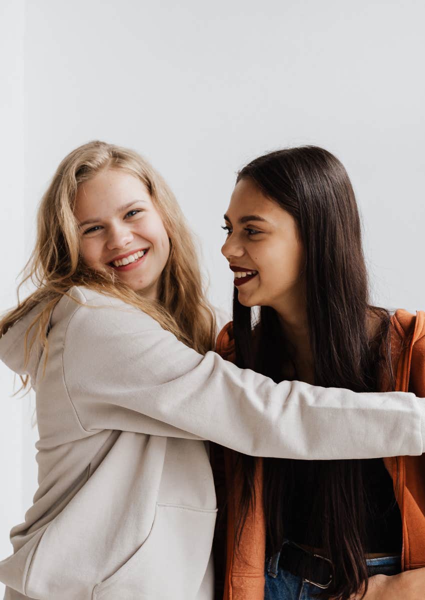woman not letting go friend makes her feel safe