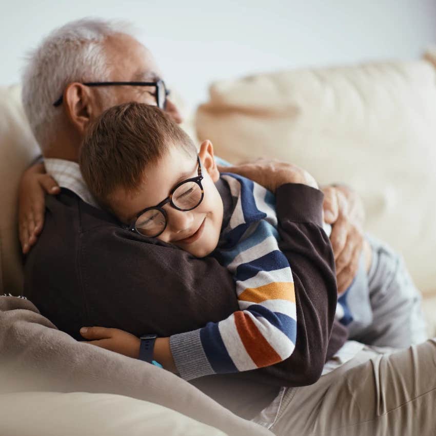 grandpa with gramnesia hugging grandson