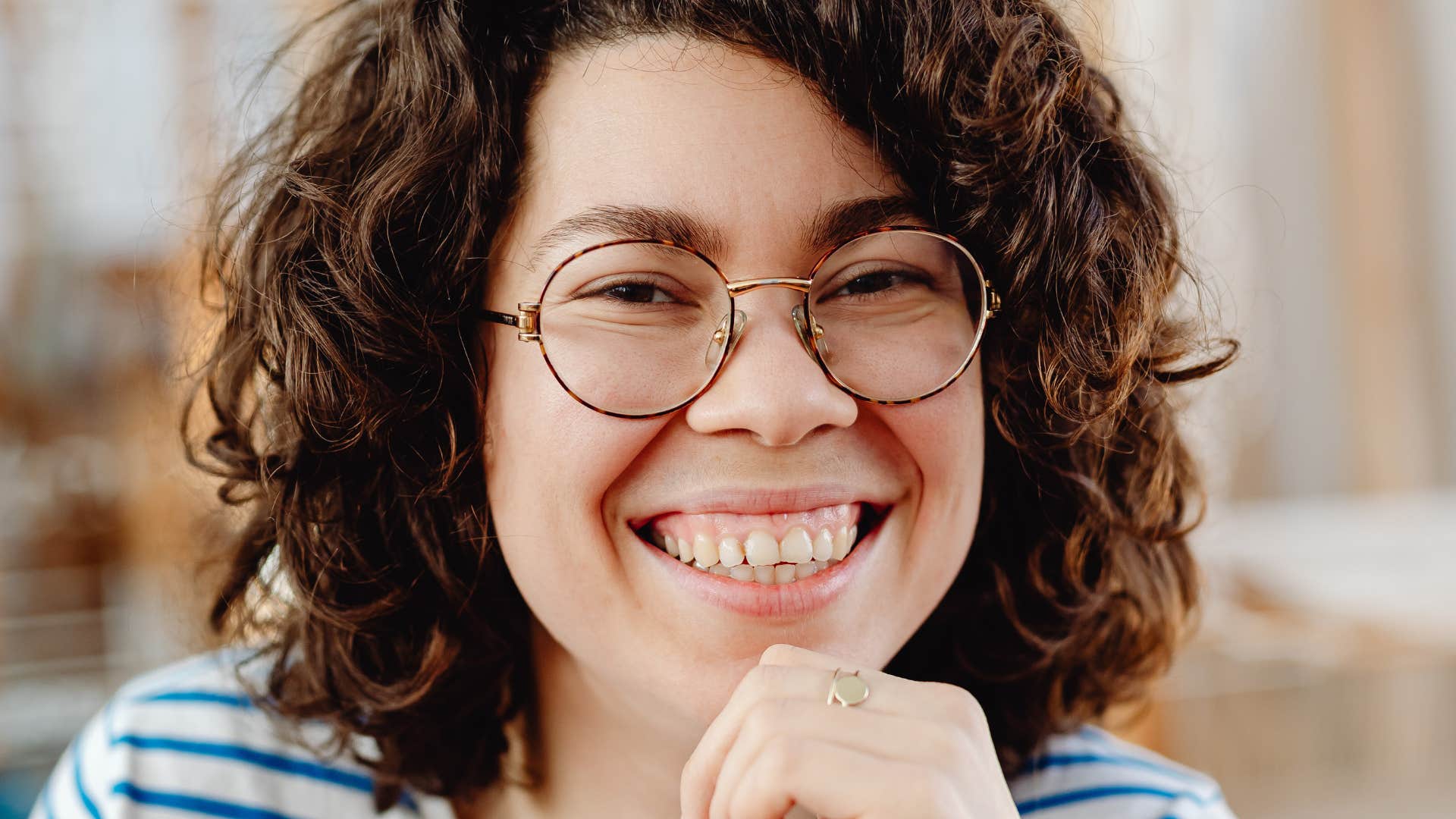 if people immediately feel calm around you you probably have these rare traits you are supportive