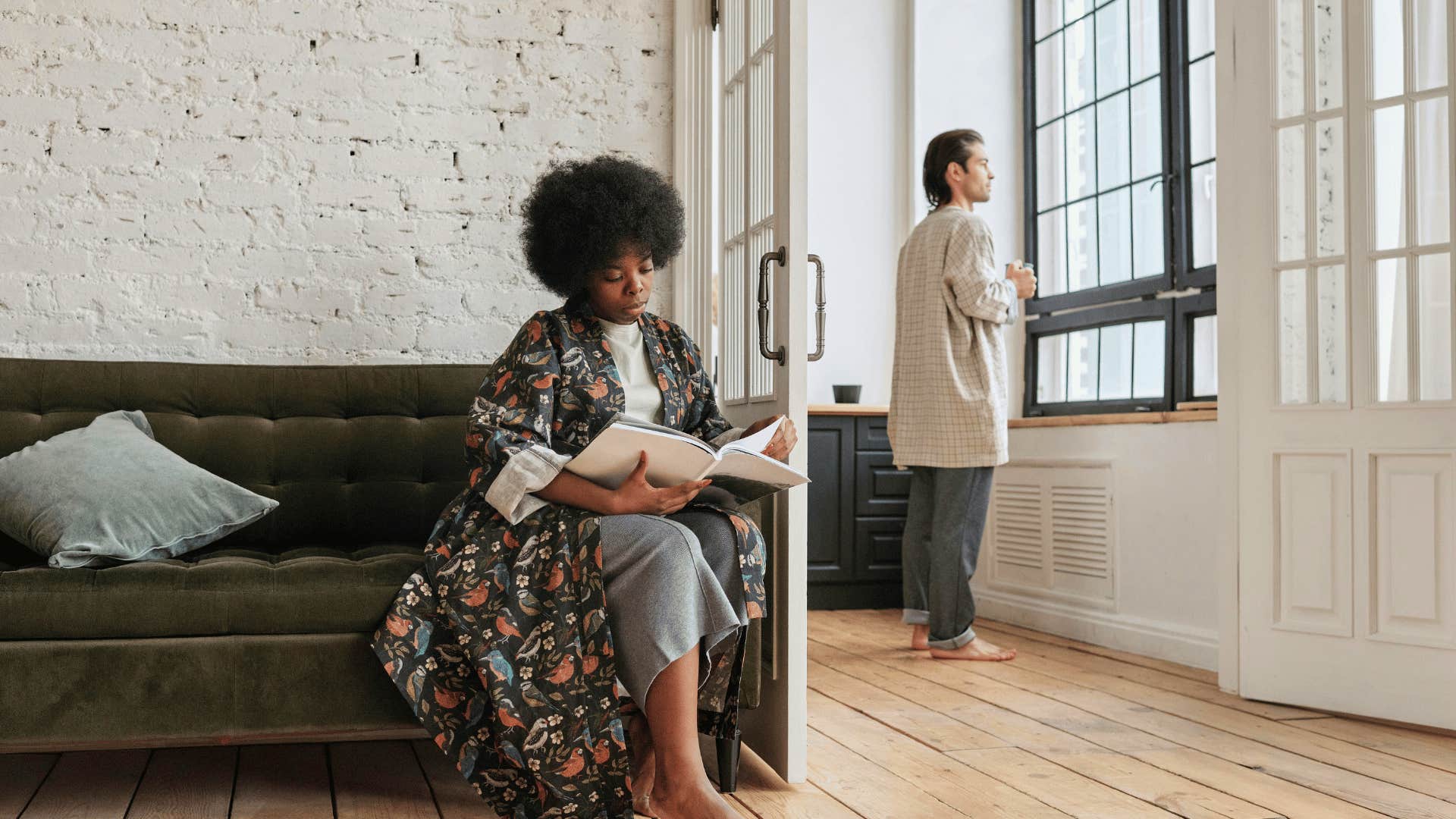 men need space to feel happy in a relationship