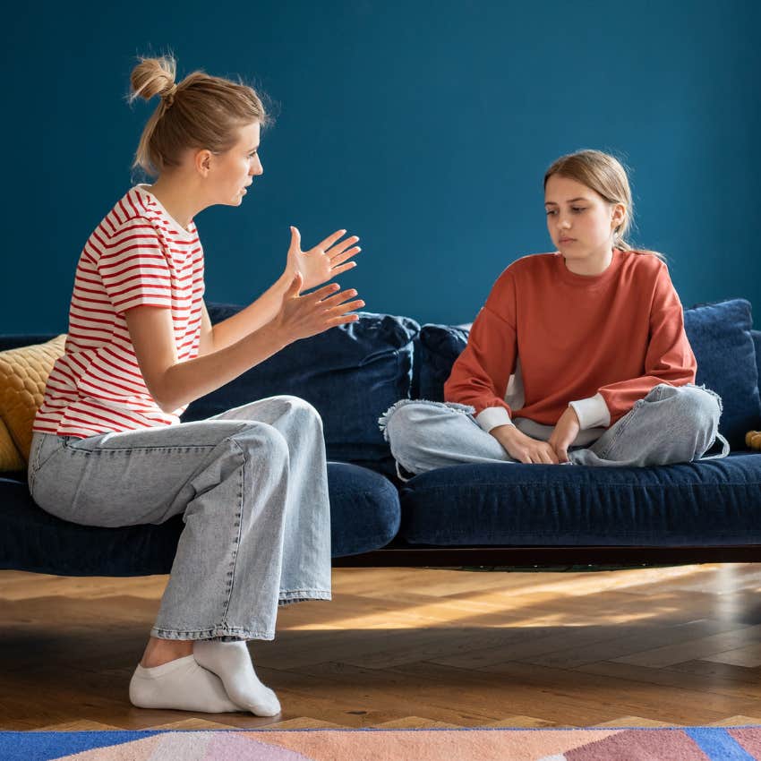 mom trying to teach daughter a lesson sleeping outside after taunting homeless