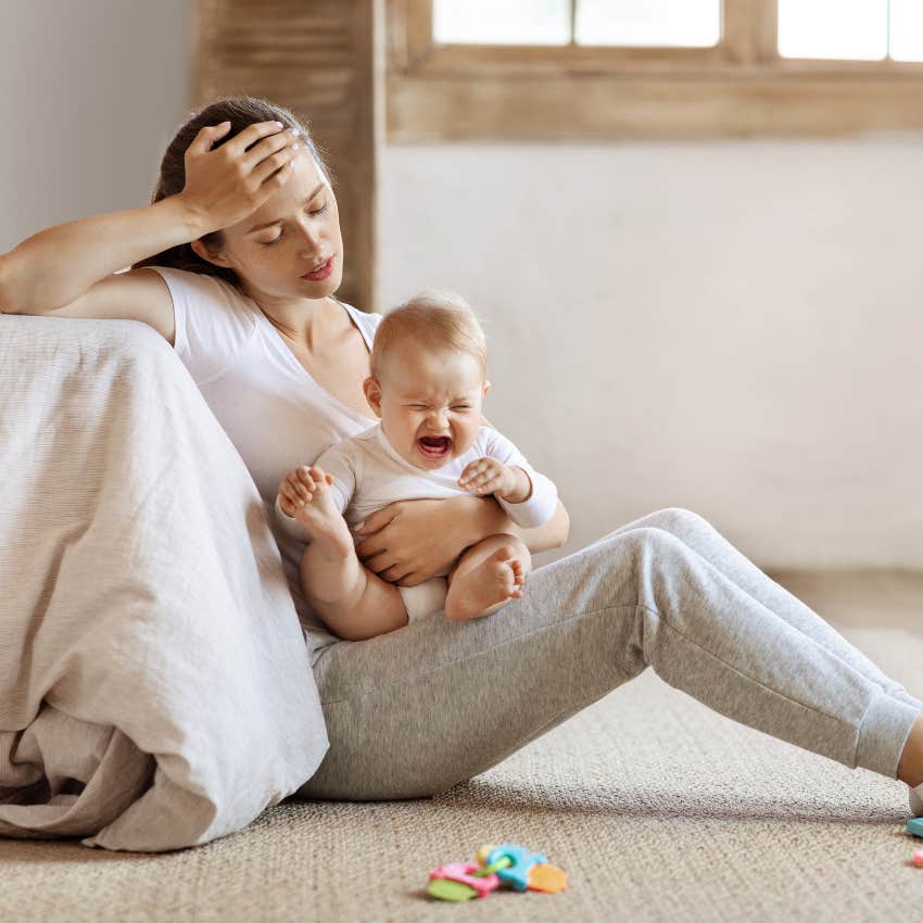 new mom want to set boundaries with her crying infant