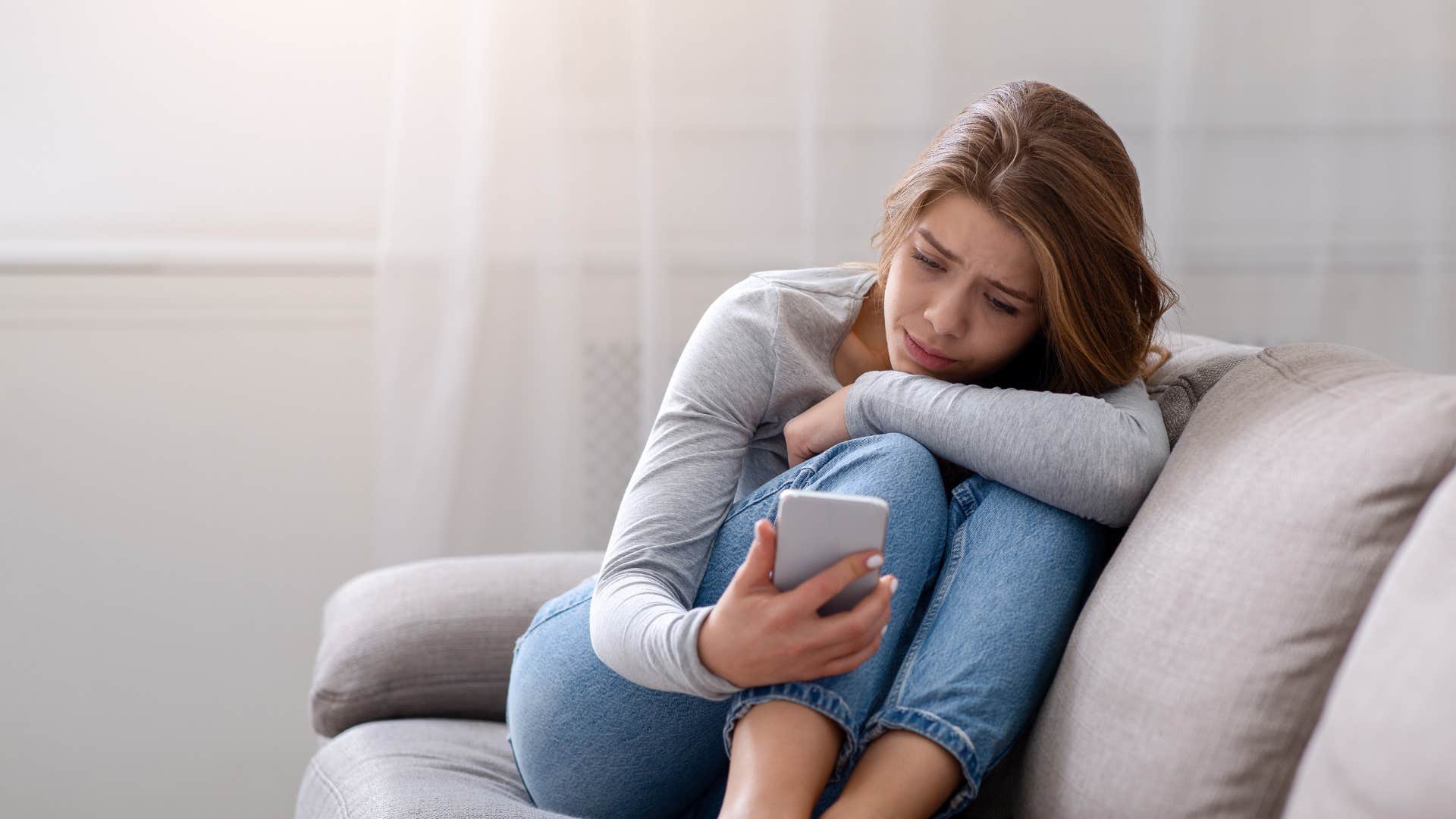 woman who worries what other people think