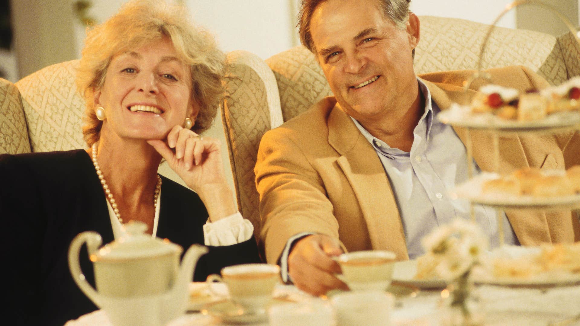 people who always want to split the bill at restaurants usually have these traits they are fearful of quick math