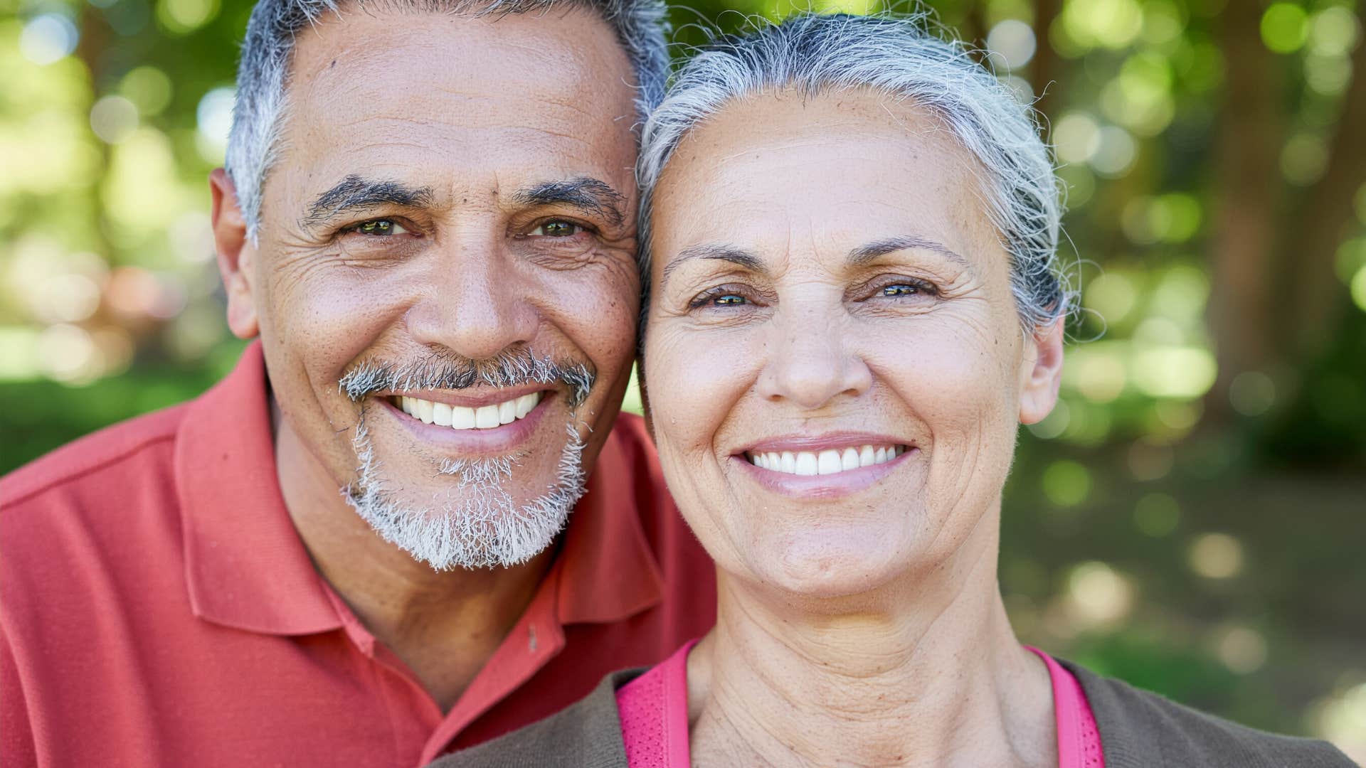 confident couple who are emotionally independent in their relationship