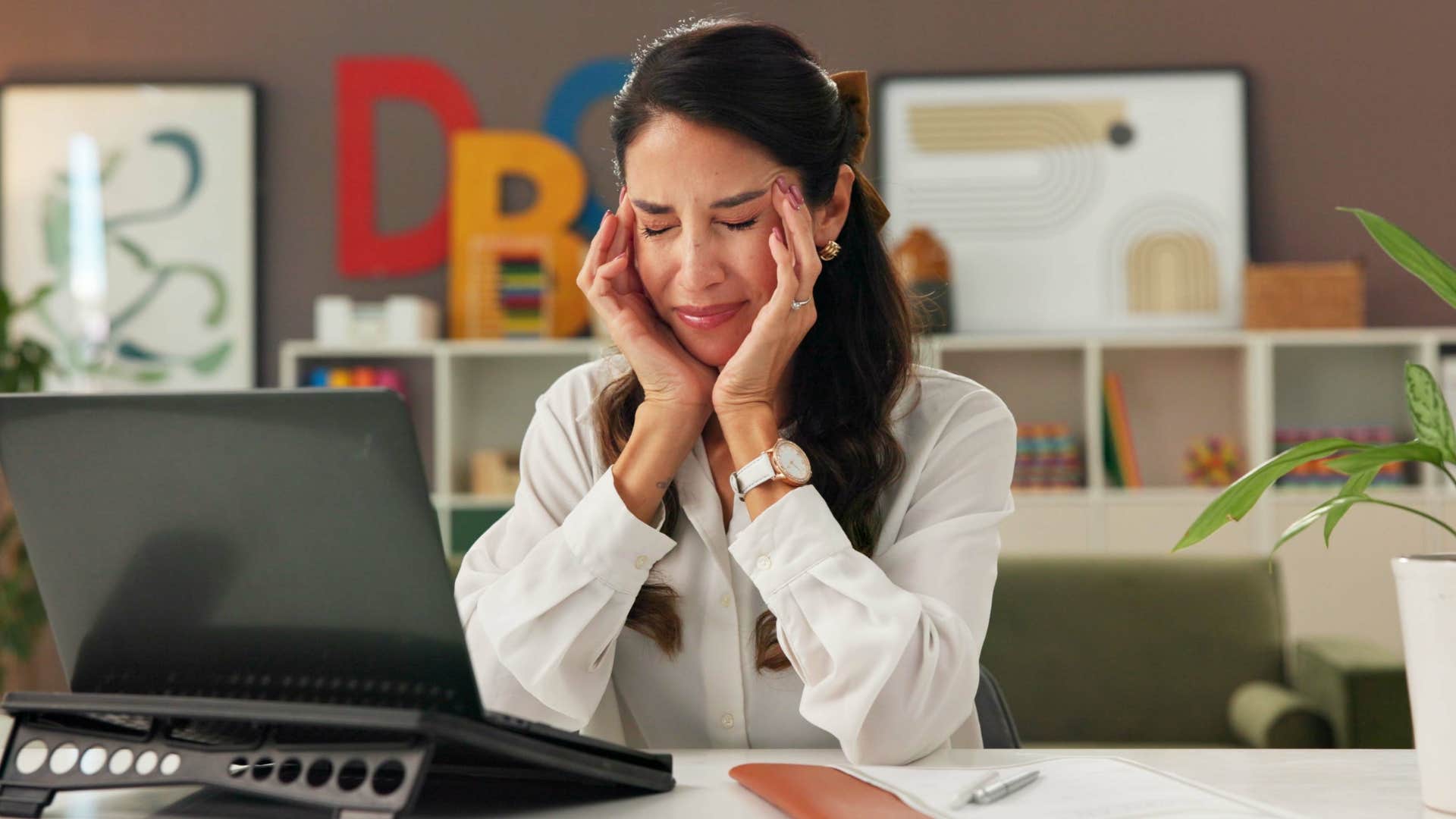 whiny woman saying I'm so lucky to herself stressed at work