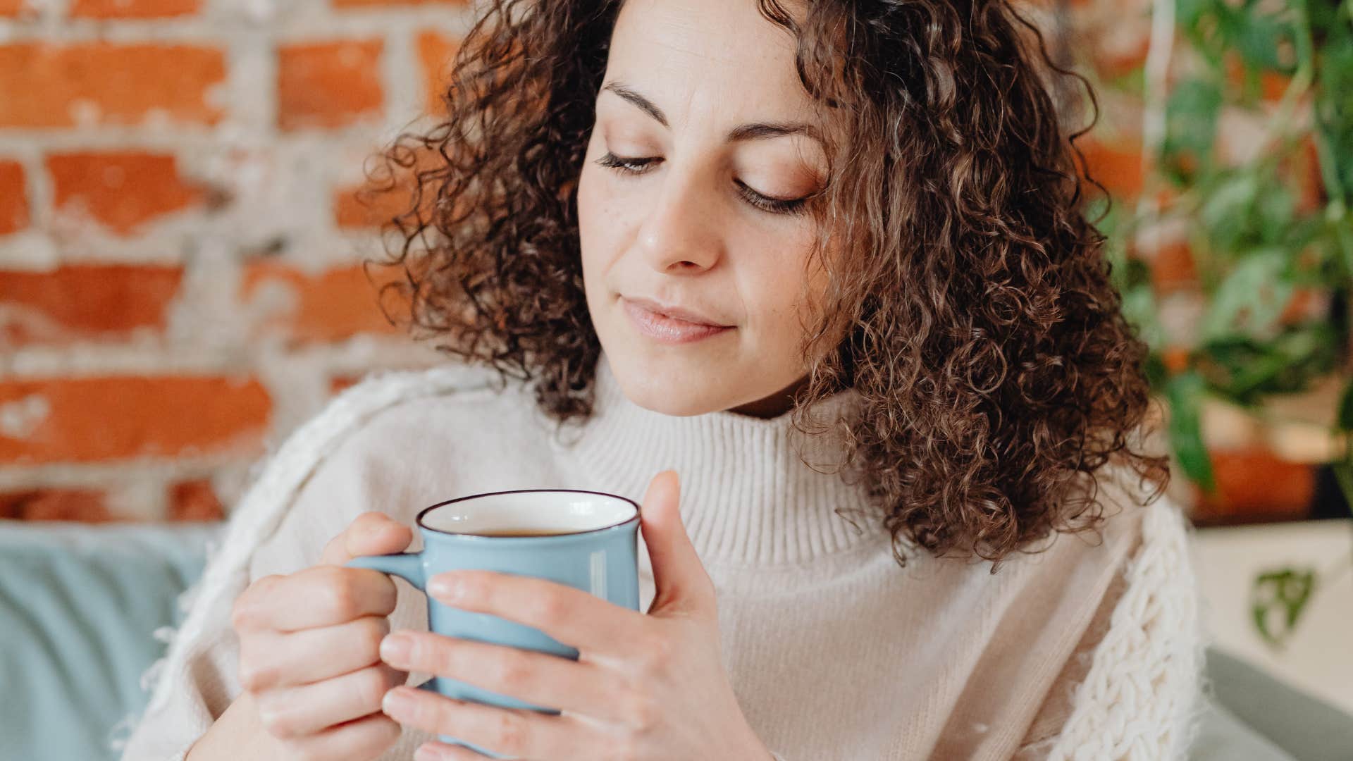 woman who can't talk to anyone until she's had coffee because she struggles to focus