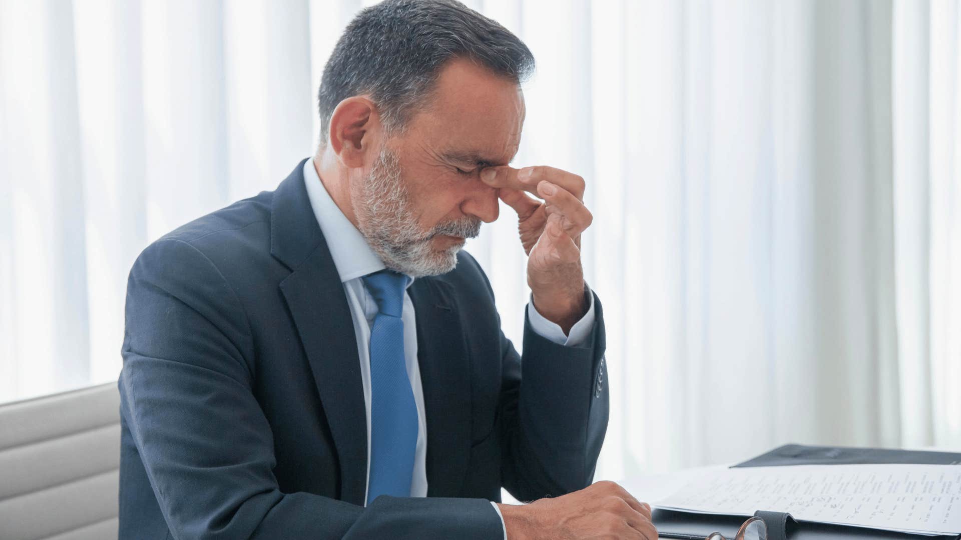 people who cry when others cry are emotionally reactive